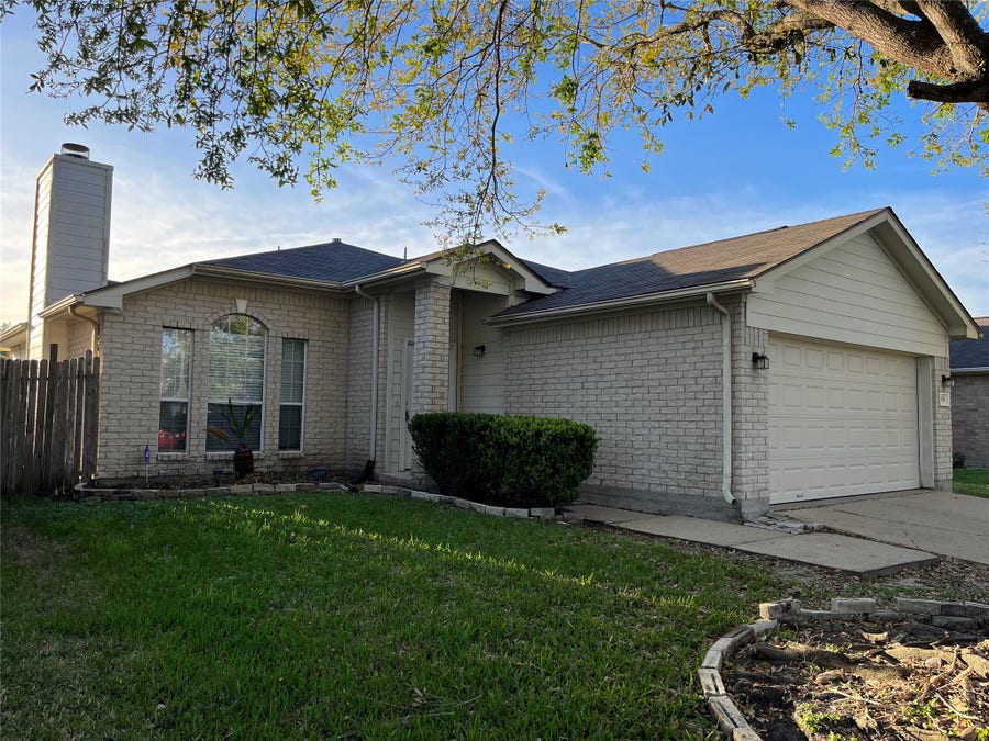 Property photo for 4018 Teal Run Meadows Drive, Fresno, TX