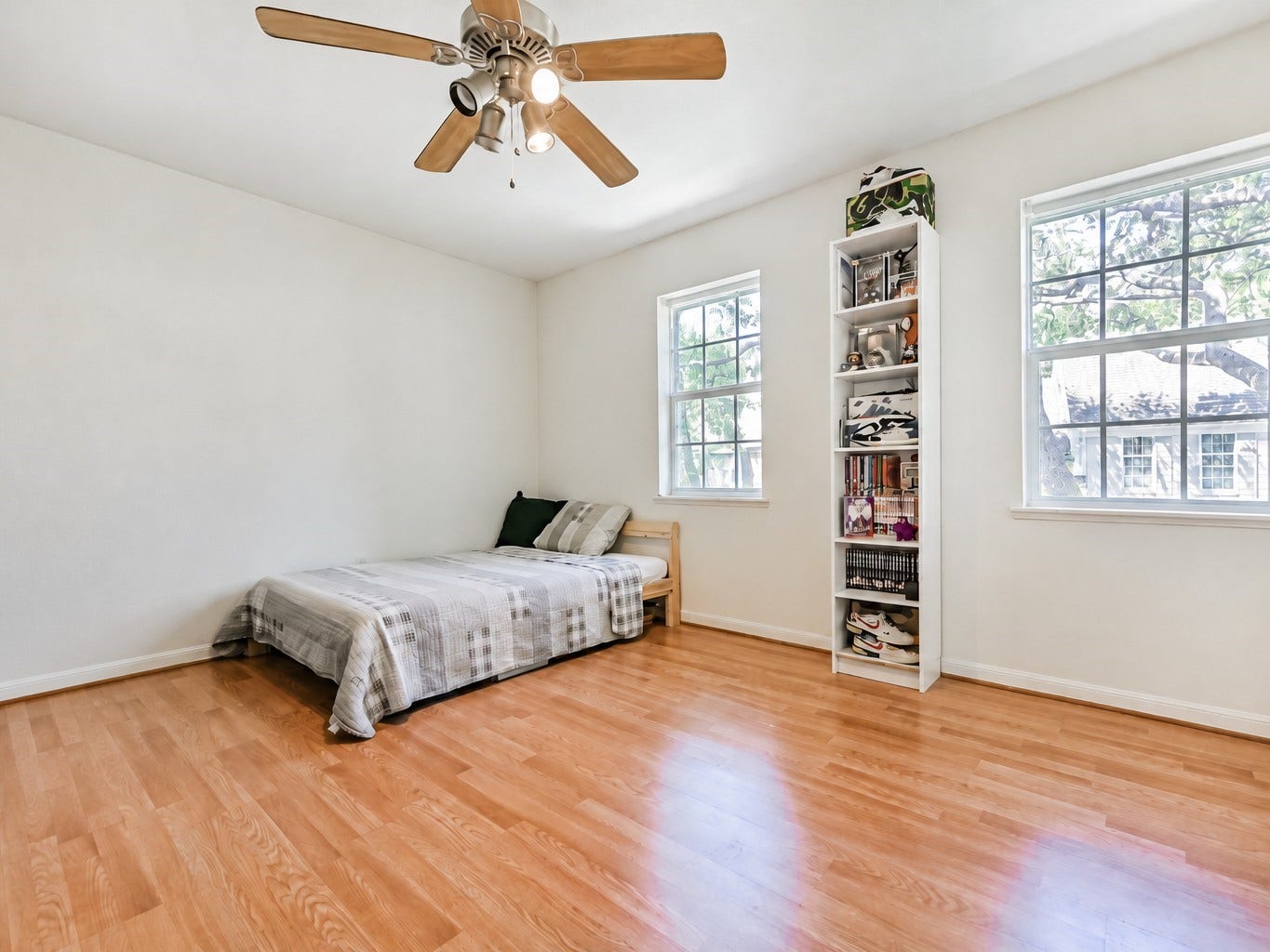 5215 Arboles Drive, #C, Houston, TX 77035 5215 Arboles Drive, #C, Houston, TX 77035