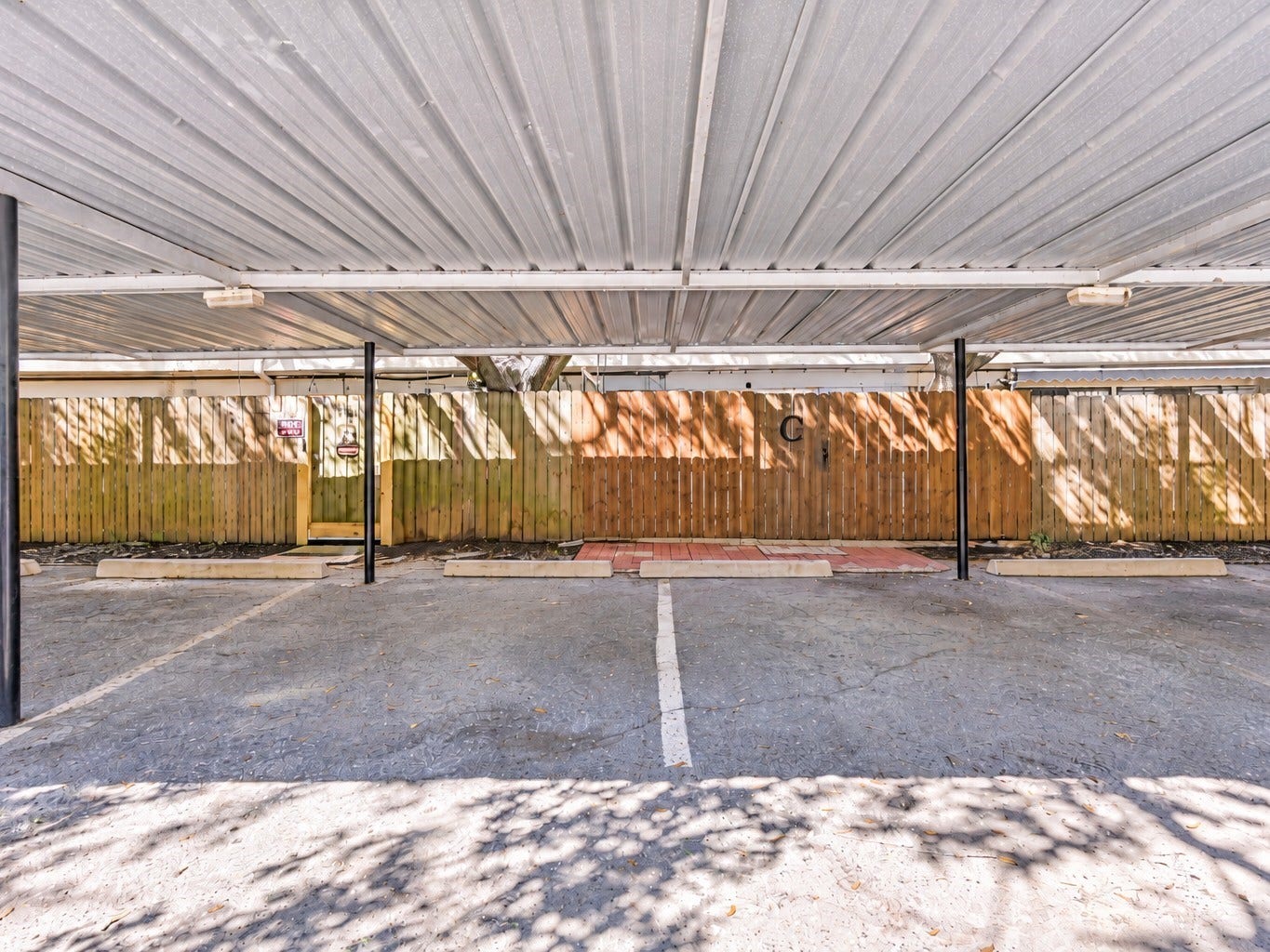 5215 Arboles Drive, #C, Houston, TX 77035 5215 Arboles Drive, #C, Houston, TX 77035