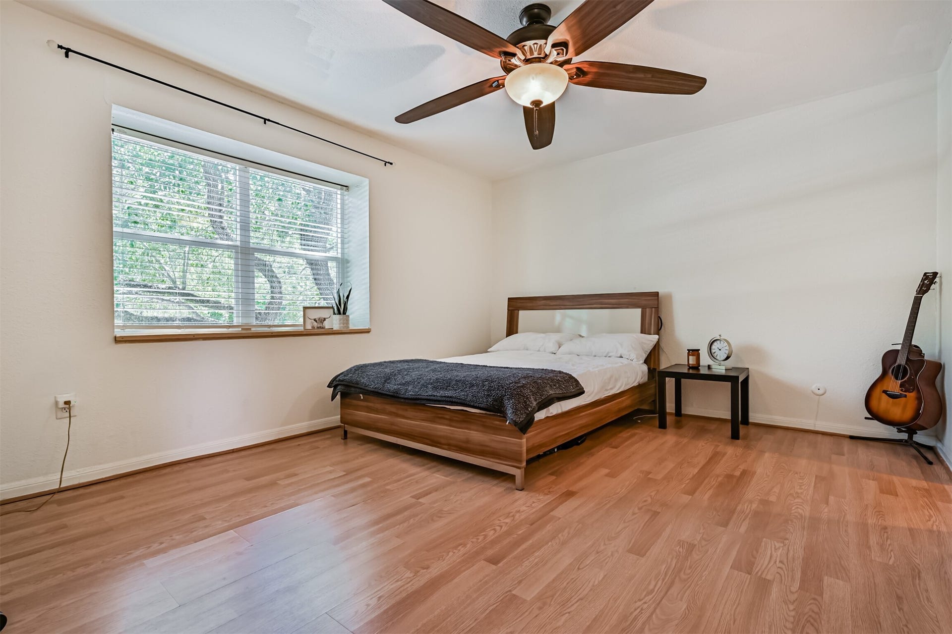 5215 Arboles Drive, #C, Houston, TX 77035 5215 Arboles Drive, #C, Houston, TX 77035