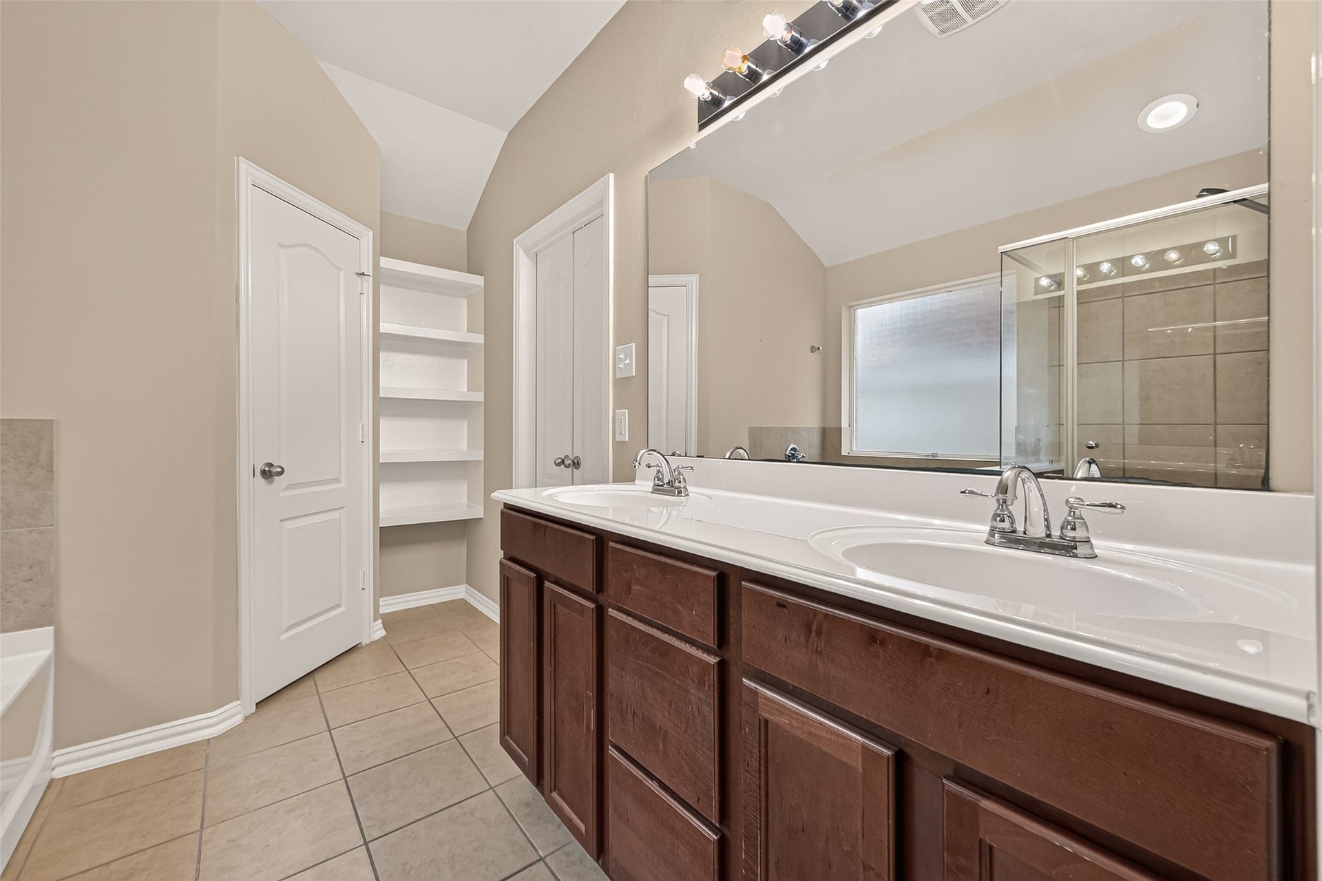 2335 Snowy Egret Drive, Katy, TX 77494 2335 Snowy Egret Drive, Katy, TX 77494