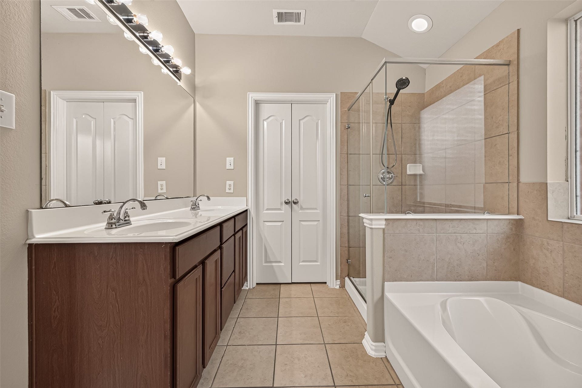 2335 Snowy Egret Drive, Katy, TX 77494 2335 Snowy Egret Drive, Katy, TX 77494