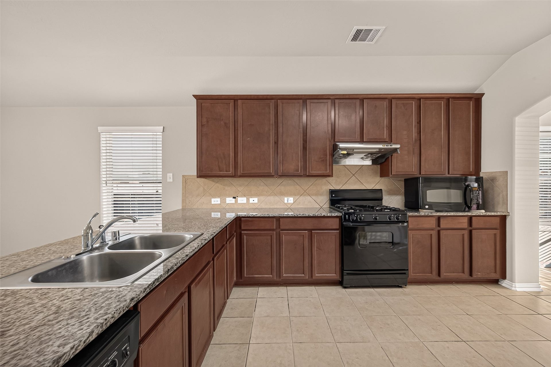 2335 Snowy Egret Drive, Katy, TX 77494 2335 Snowy Egret Drive, Katy, TX 77494
