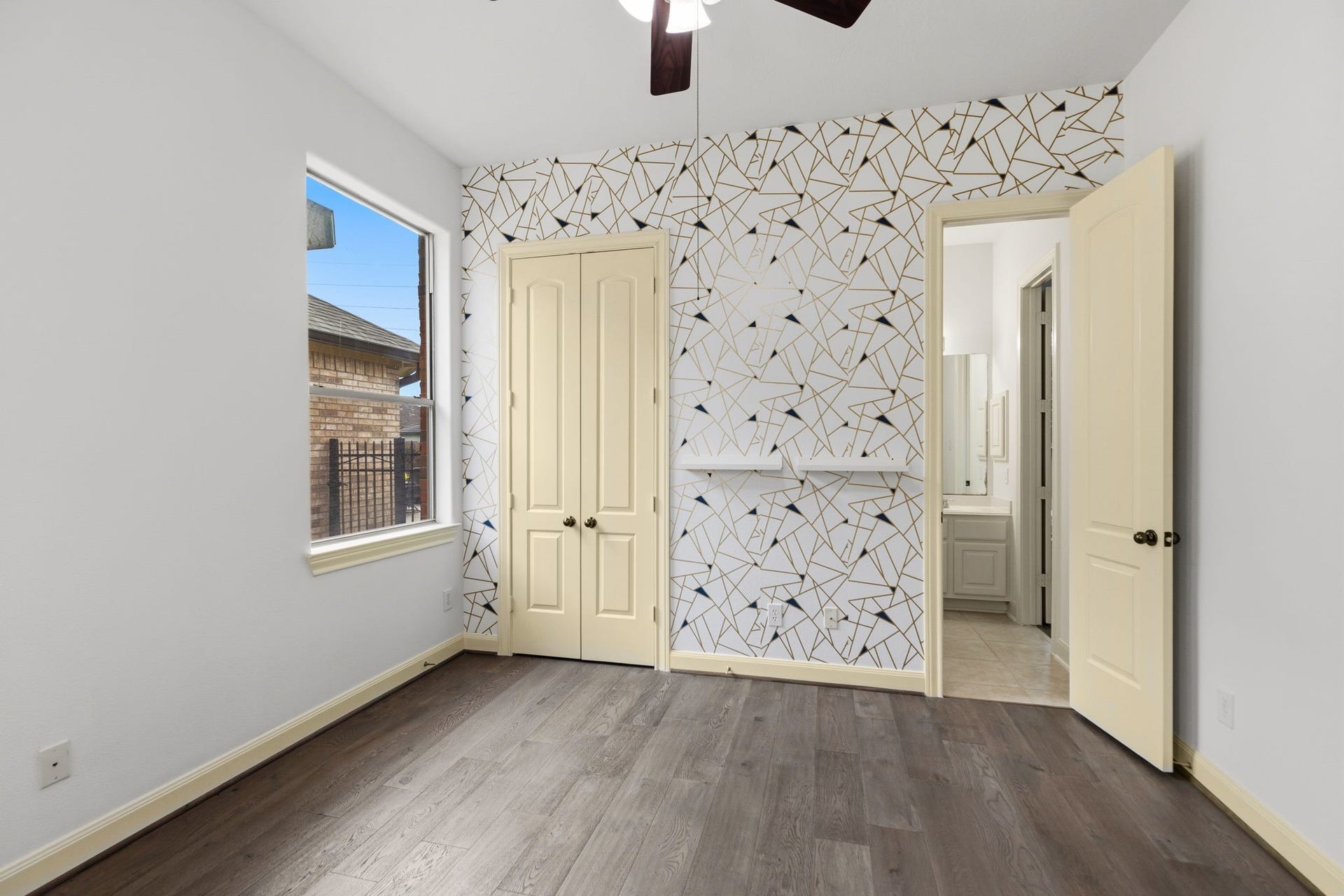 One of the rooms in the mother in law suite opens to full Jack and Jill bathroom shared with another downstairs bedroom.