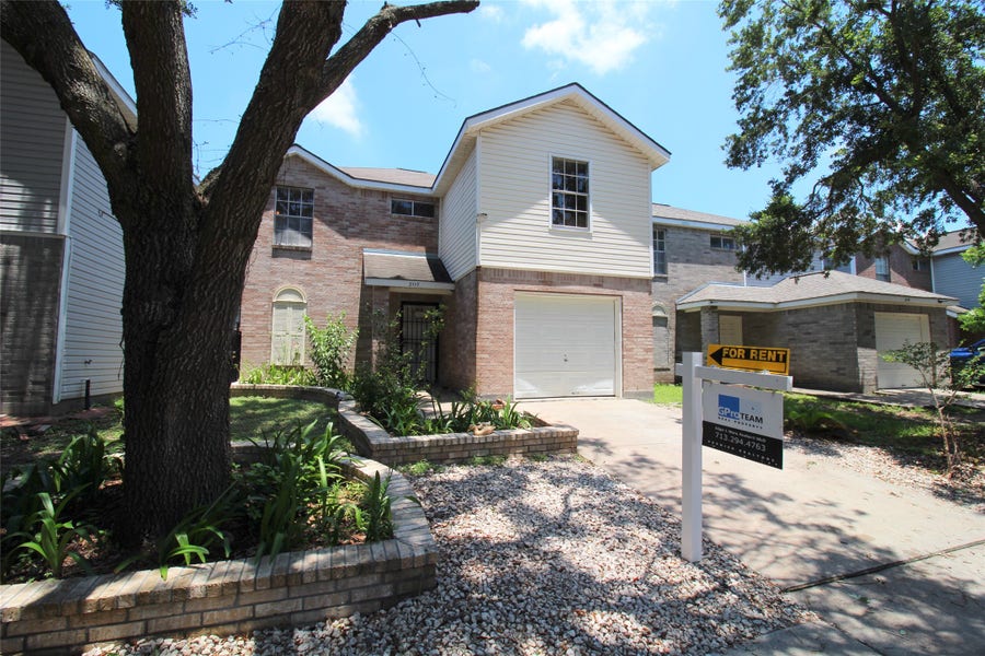 Property photo for 2117 Whittier Drive, Houston, TX