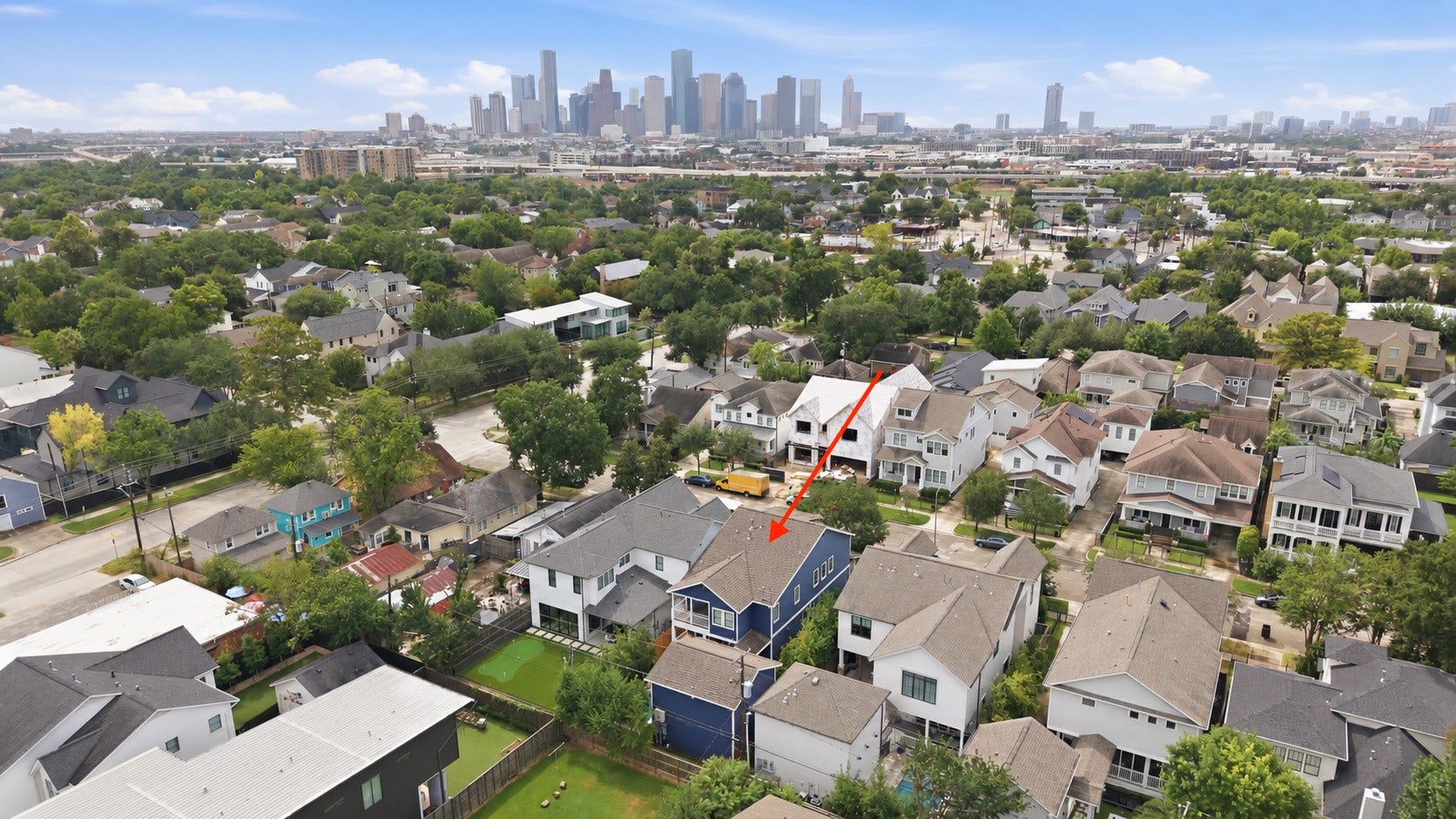 729 E 7th 1/2 Street, Houston, TX 77007