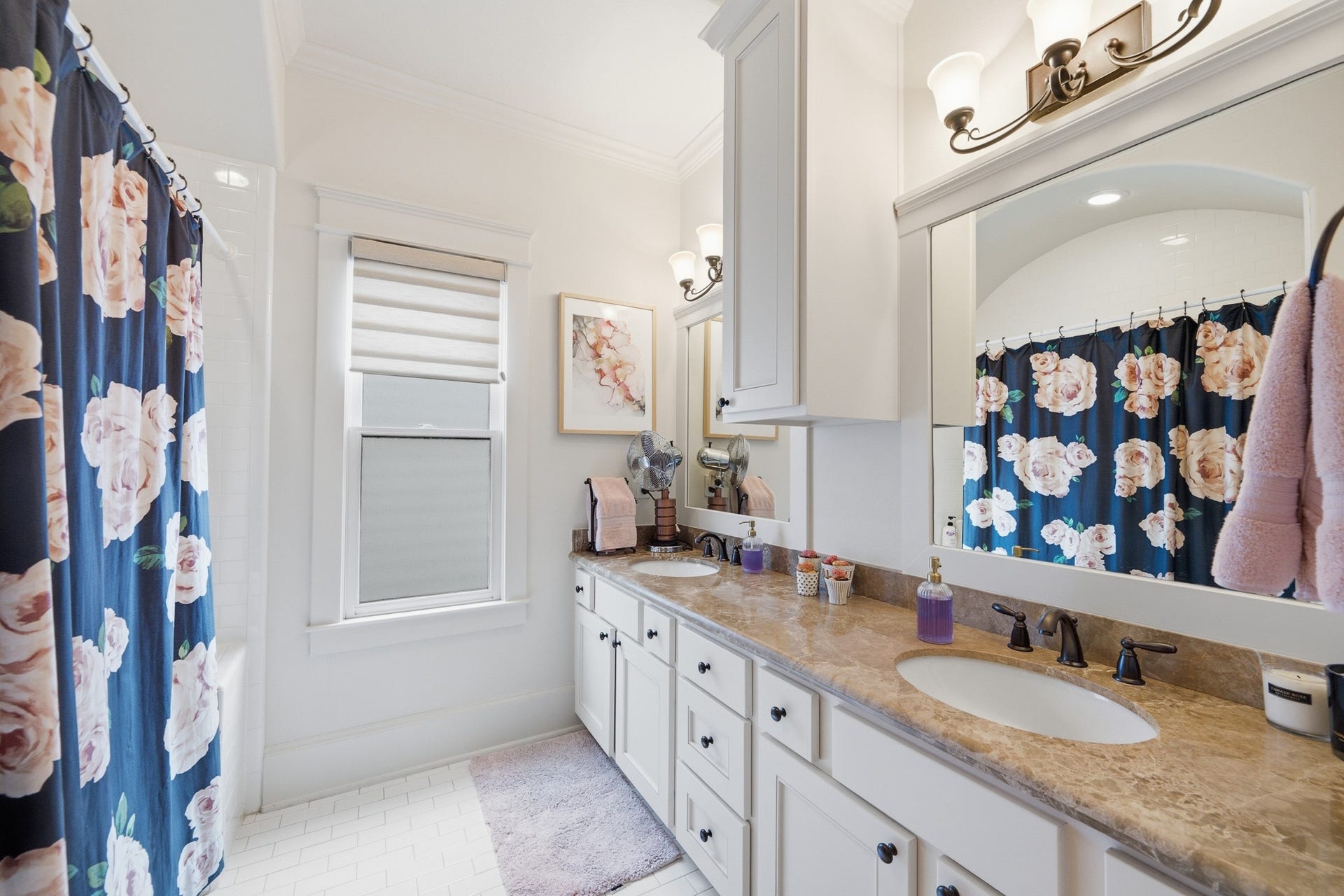 729 E 7th 1/2 Street, Houston, TX 77007