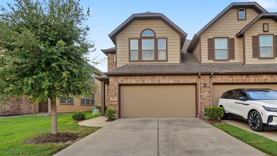 Property photo for 8403 Columbia Forest Drive, Houston, TX