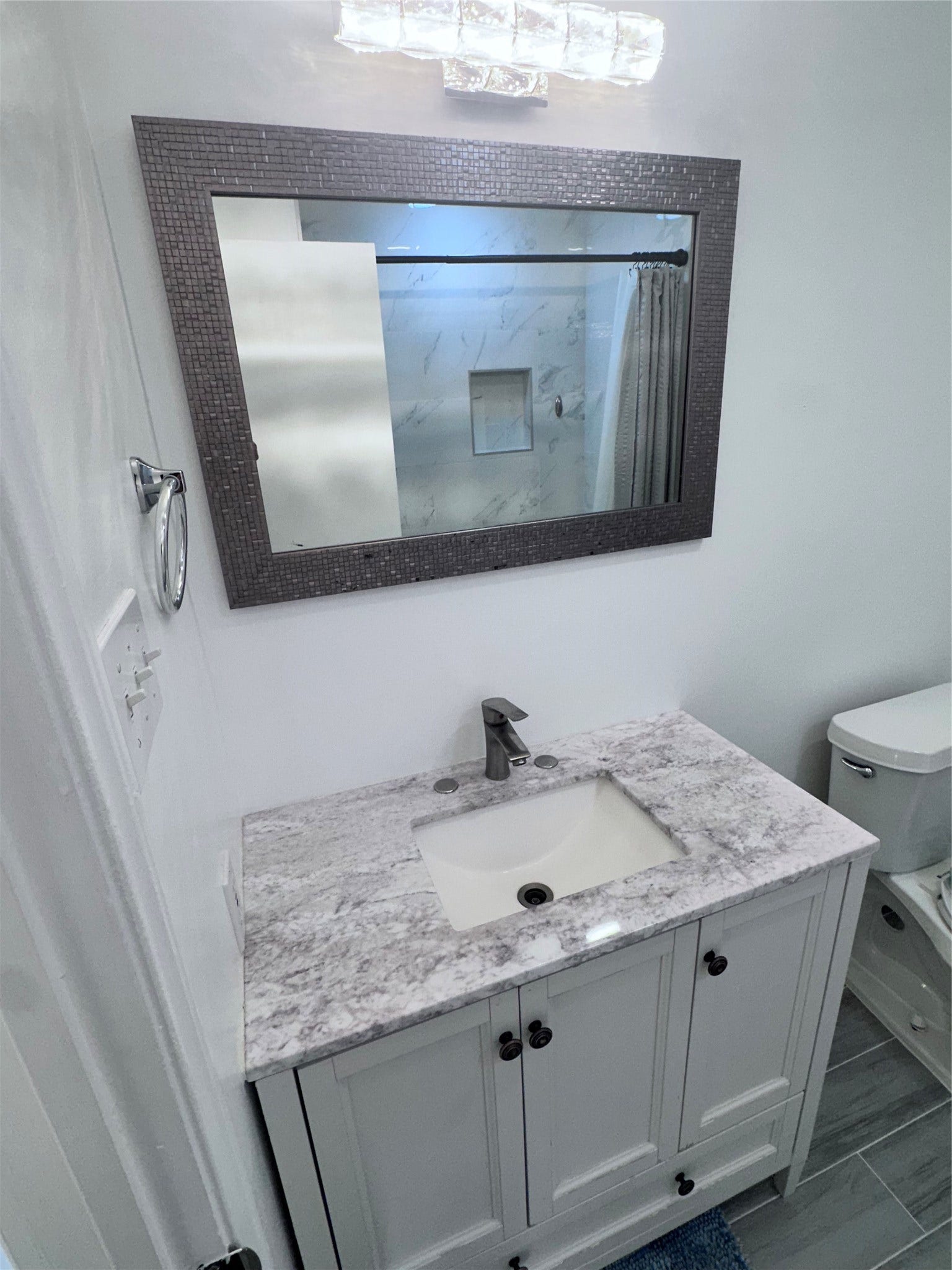 10466 Hammerly Boulevard, #70, Houston, TX 77043 10466 Hammerly Boulevard, #70, Houston, TX 77043
