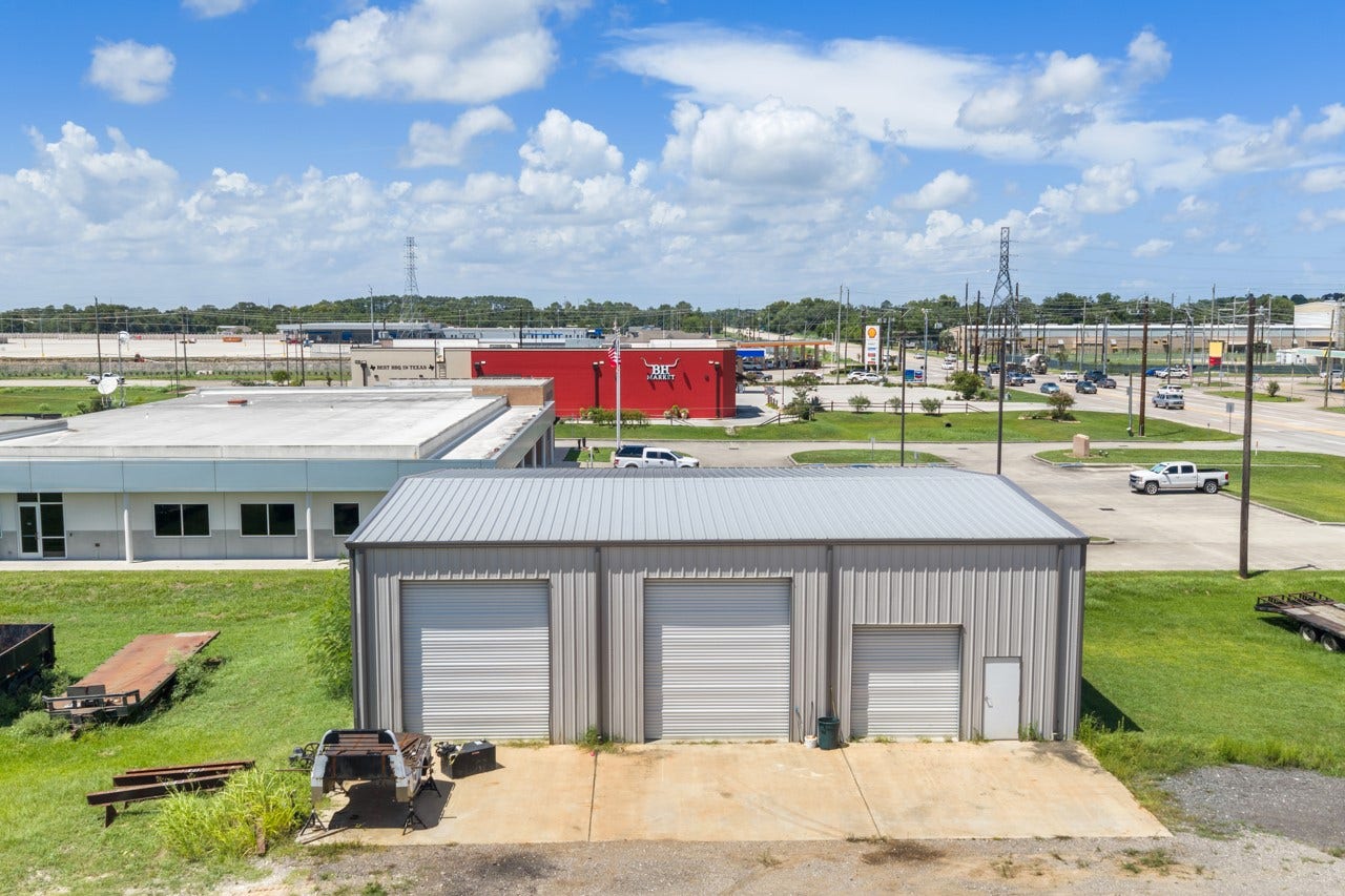 3706 FM 646 Road N, Santa Fe, TX 77510 3706 FM 646 Road N, Santa Fe, TX 77510