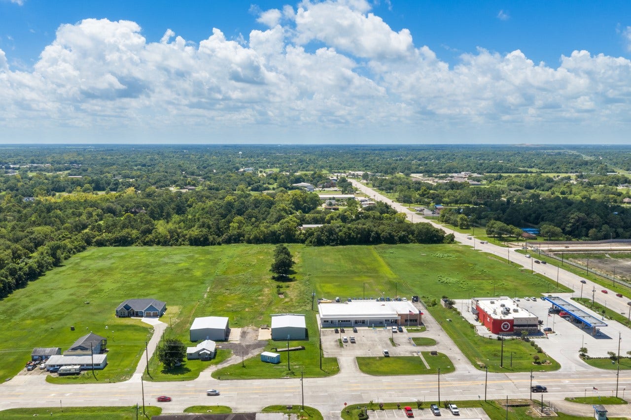 3706 FM 646 Road N, Santa Fe, TX 77510 3706 FM 646 Road N, Santa Fe, TX 77510