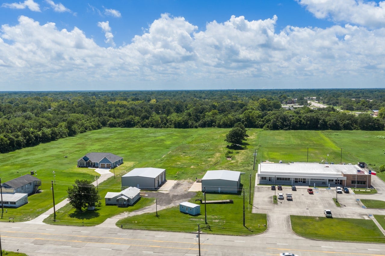 3706 FM 646 Road N, Santa Fe, TX 77510 3706 FM 646 Road N, Santa Fe, TX 77510