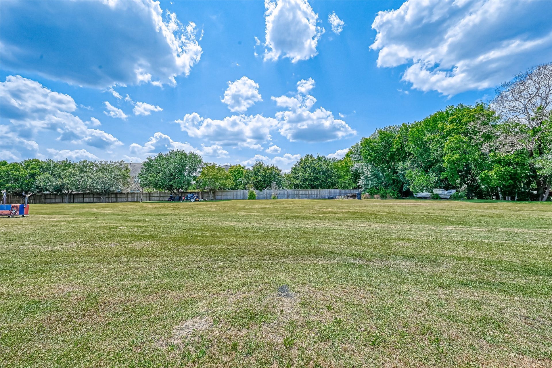 11211 S Dargail Street, Sugar Land, TX 77478
