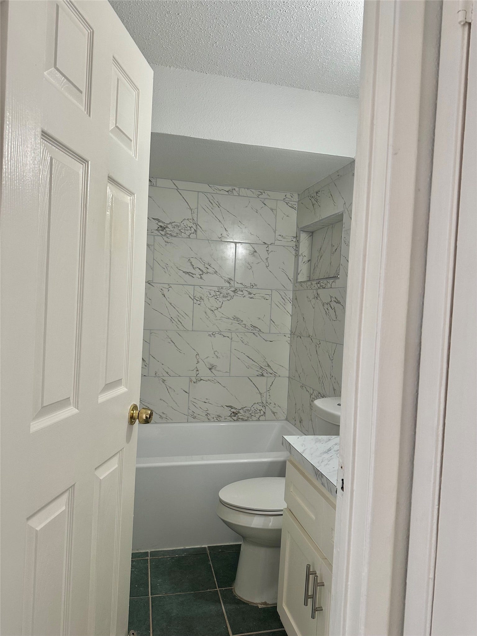 12204 Coppertree Lane, Houston, TX 77035 12204 Coppertree Lane, Houston, TX 77035