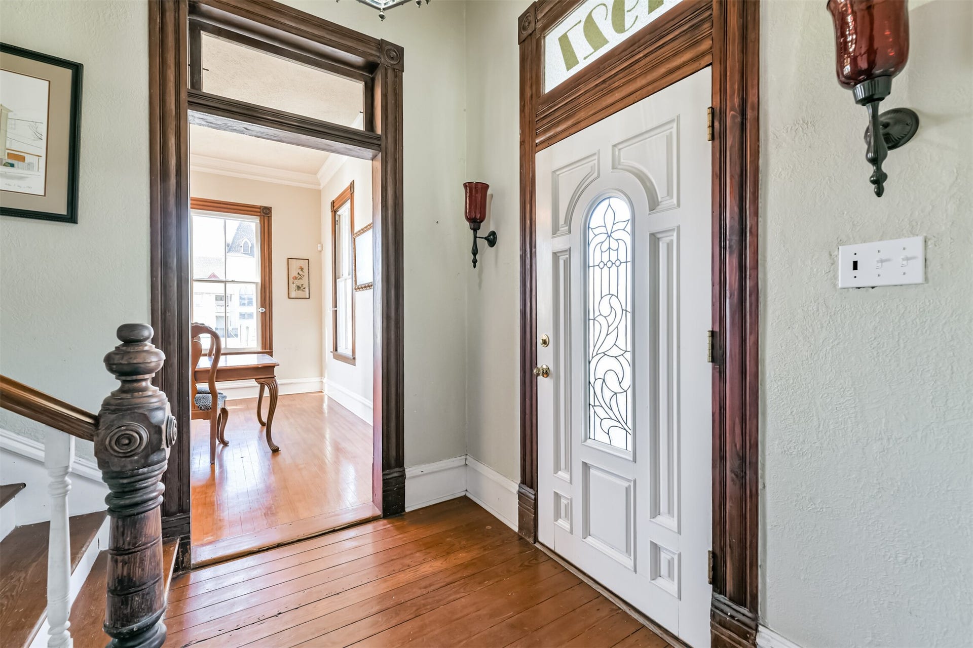 1927 Broadway Street, Galveston, TX 77550 Inside 2328 Broadway, you'll find a collaboration of the historic charm of original details combined with modern conveniences that include central air conditioning and heat, a whole home security system, and updated plumbing and electrical wiring.