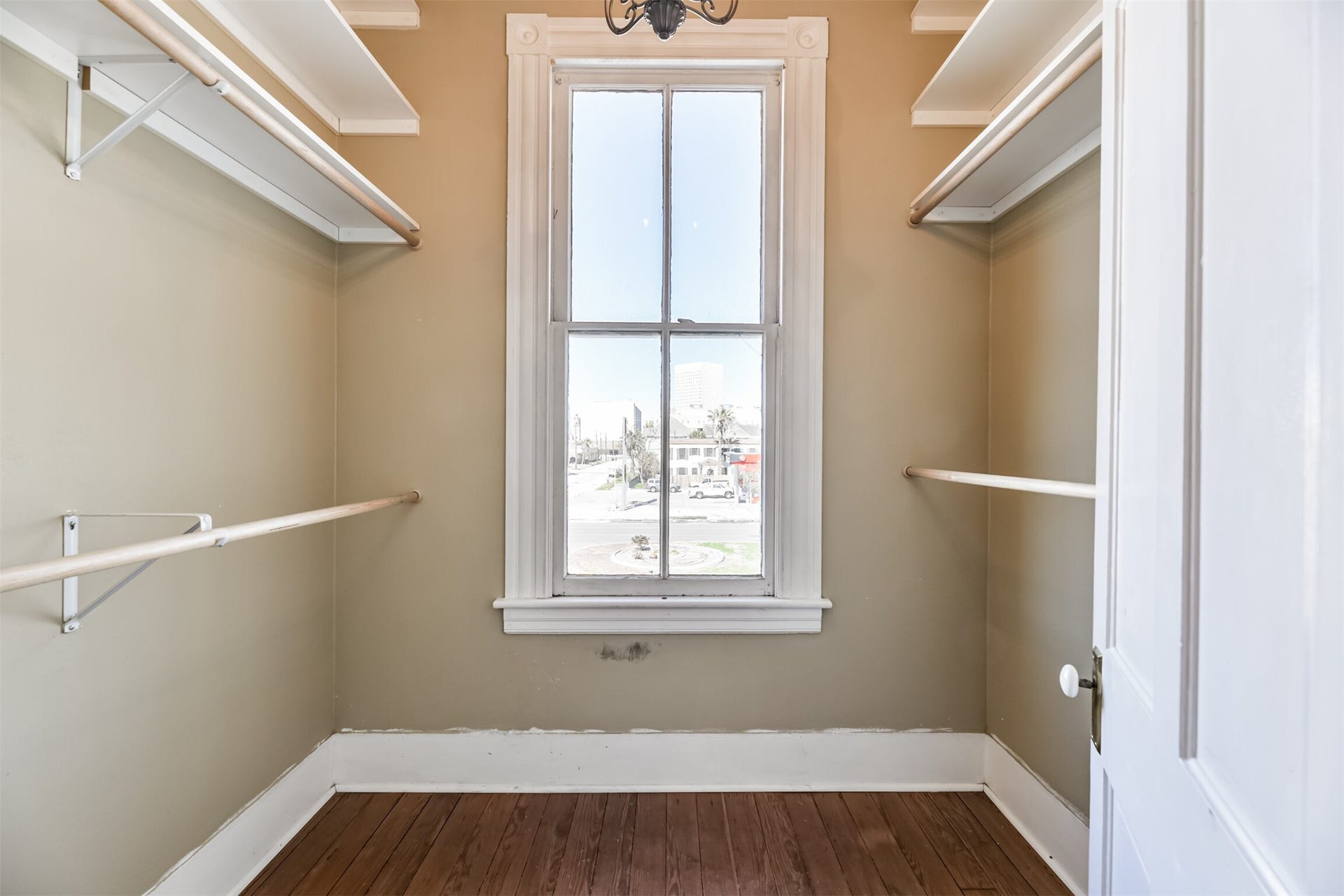 1927 Broadway Street, Galveston, TX 77550 Large walk-in closets are a luxury and this home has them! Be sure to check behind ever door!