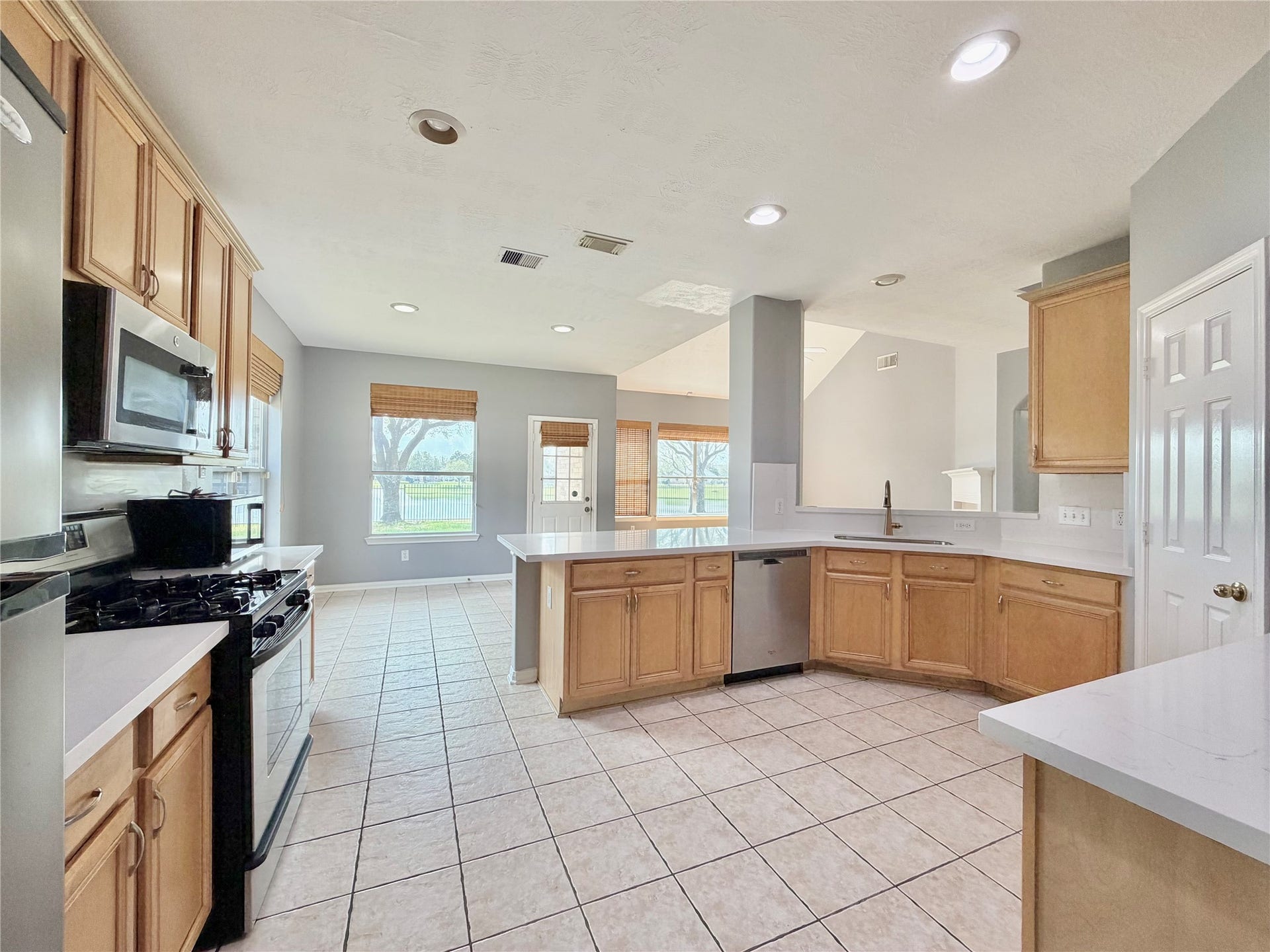 24327 Lanning Drive, Katy, TX 77493 24327 Lanning Drive, Katy, TX 77493