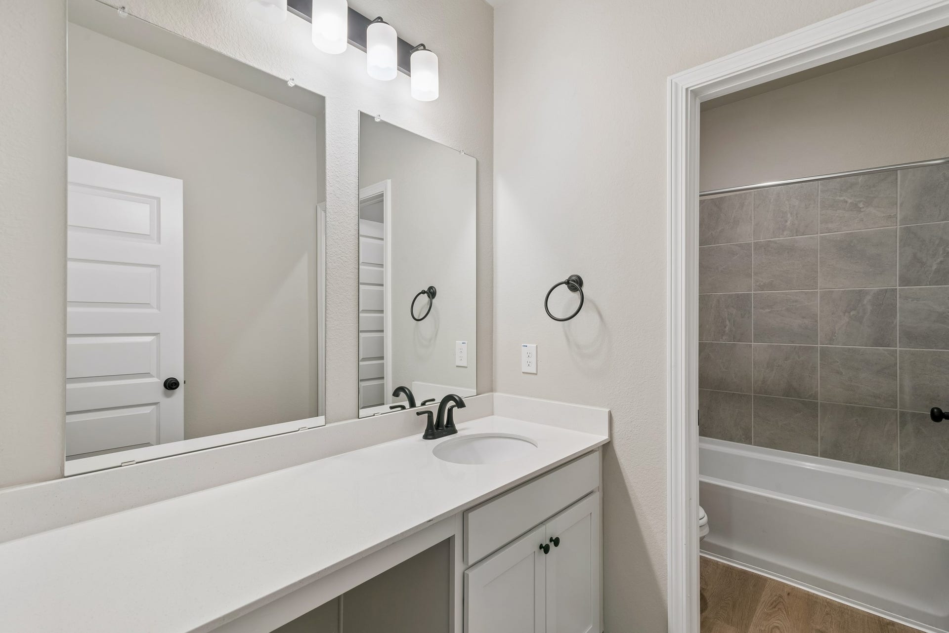 21830 Cypress Vine Drive, Splendora, TX 77372 21830 Cypress Vine Drive, Splendora, TX 77372