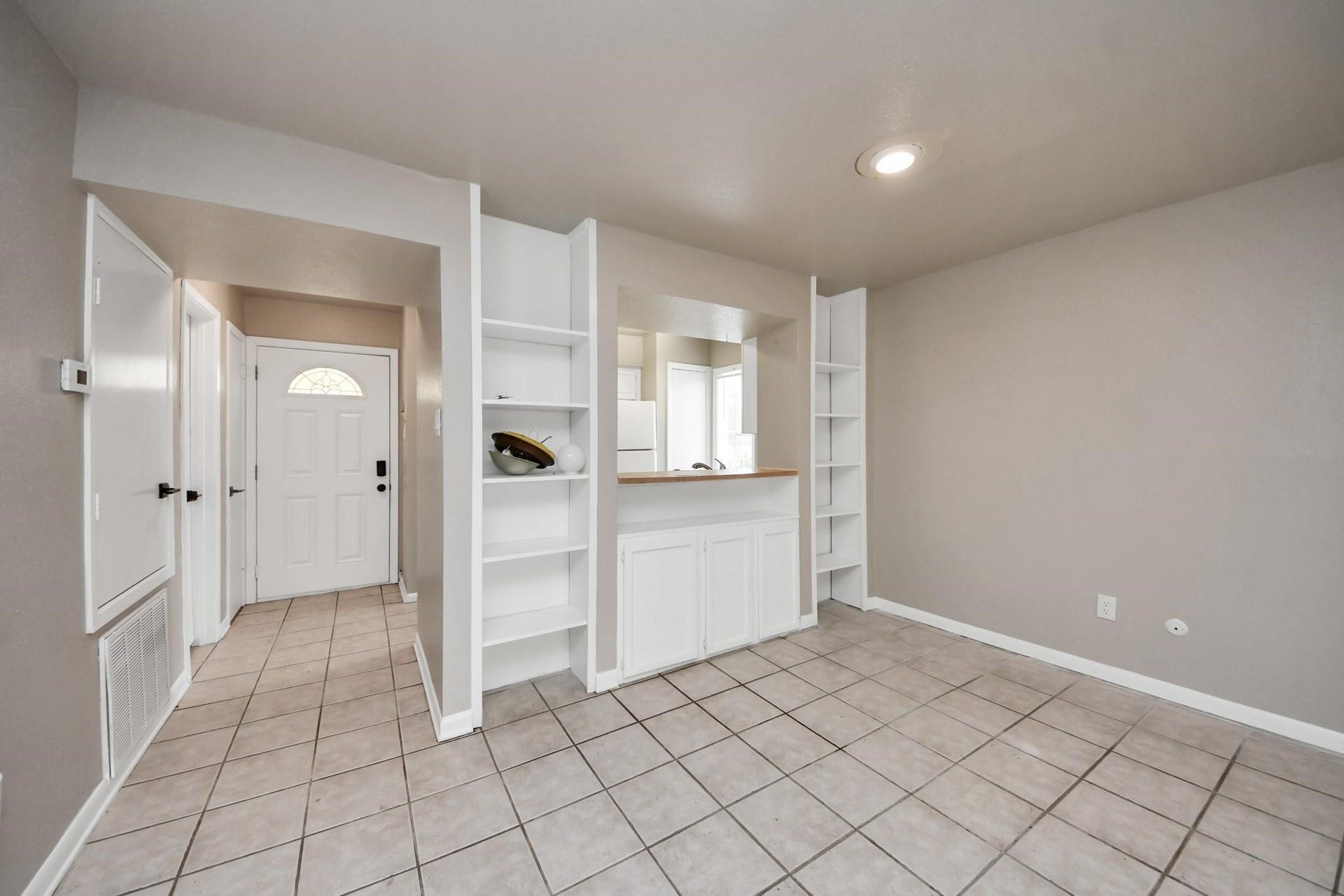 10075 Westpark Drive, #42, Houston, TX 77042 10075 Westpark Drive, #42, Houston, TX 77042
