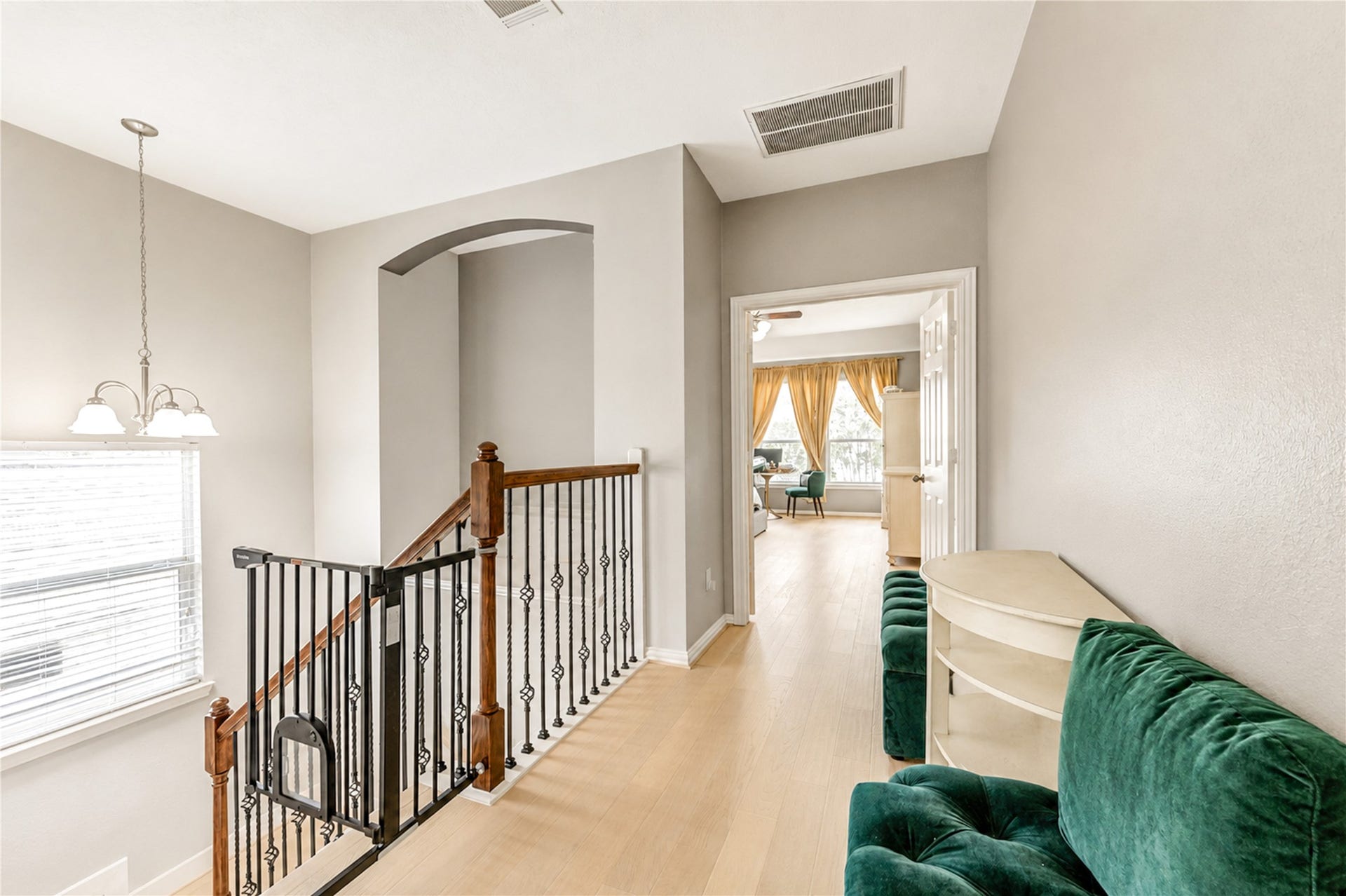 1332 Dorothy Street, Houston, TX 77008 1332 Dorothy Street, Houston, TX 77008