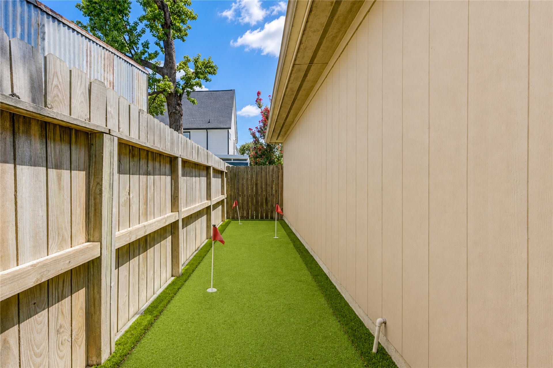 1332 Dorothy Street, Houston, TX 77008 1332 Dorothy Street, Houston, TX 77008