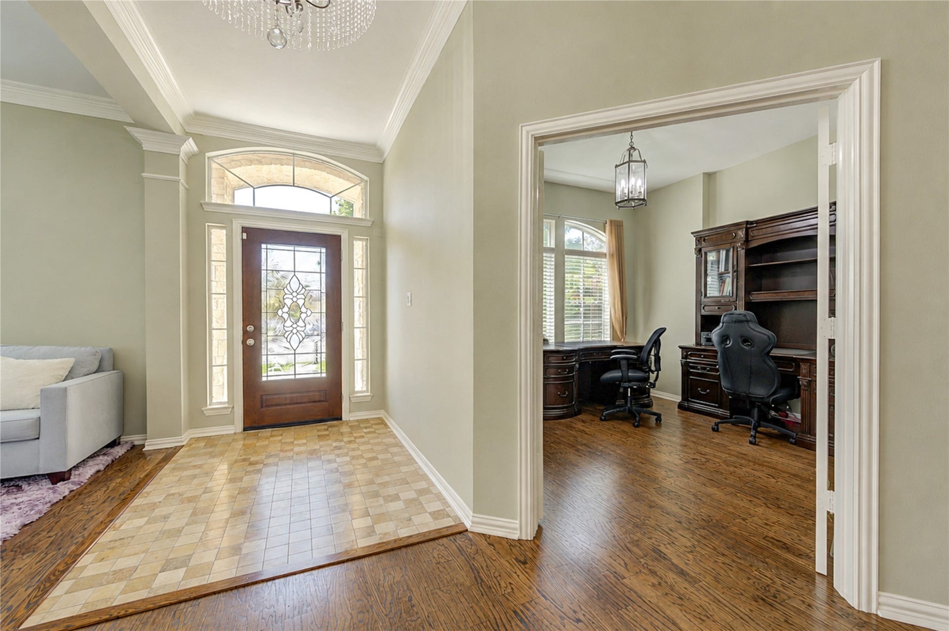 1332 Dorothy Street, Houston, TX 77008 Home office.