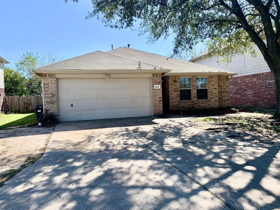 Property photo for 6019 Fallmont Drive, Houston, TX