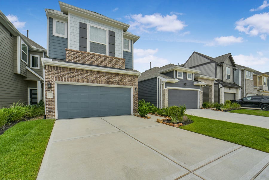 Property photo for 21062 Garden Palm Drive, Cypress, TX
