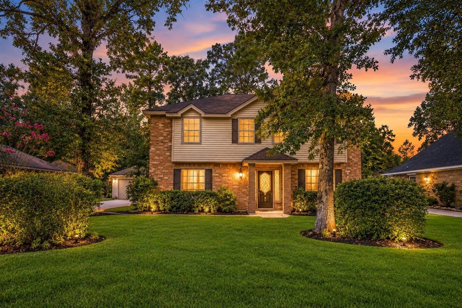 Property photo for 6 Postvine Court, Spring, TX
