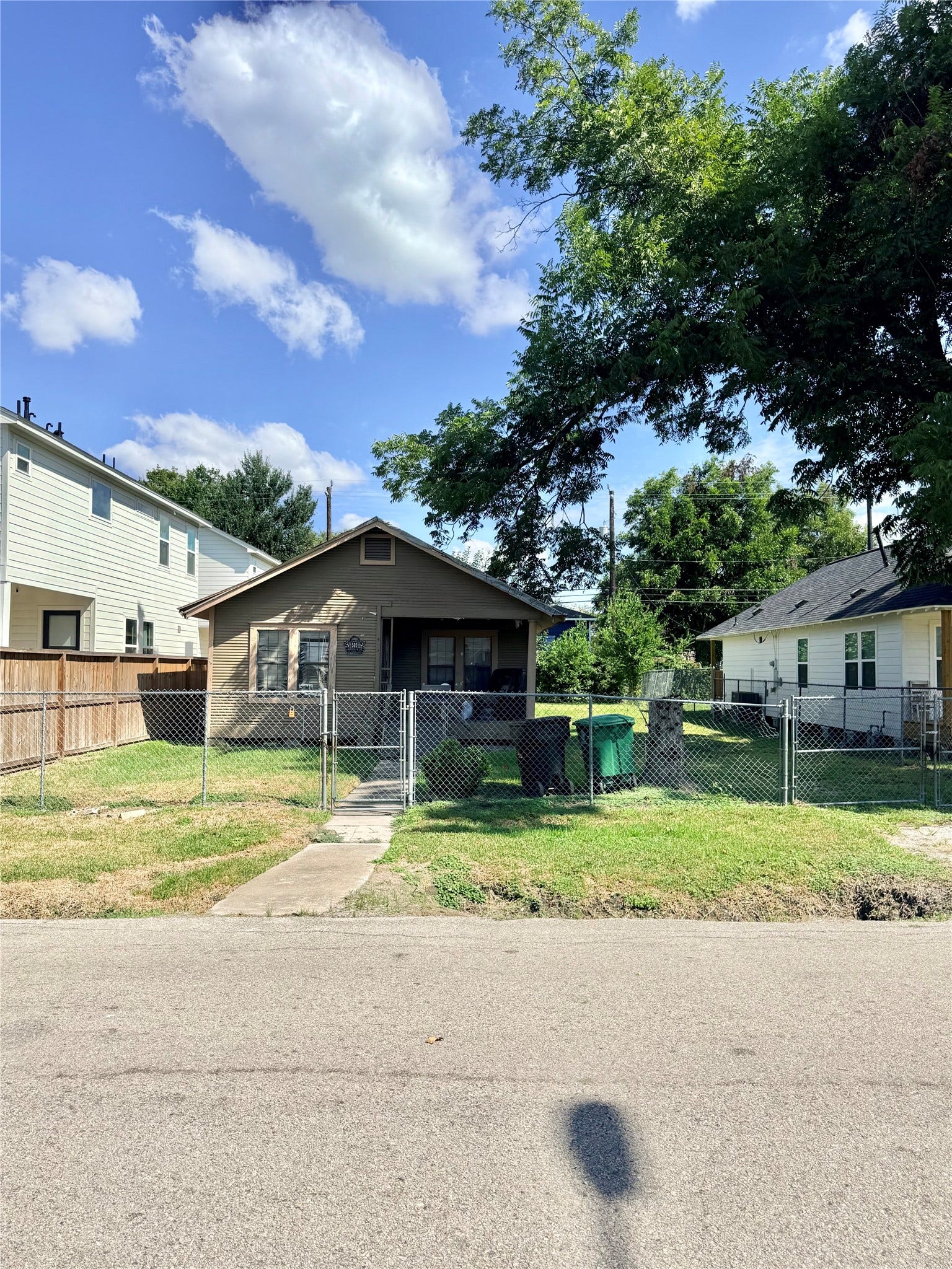 505 Hoffman Street, Houston, TX 77020