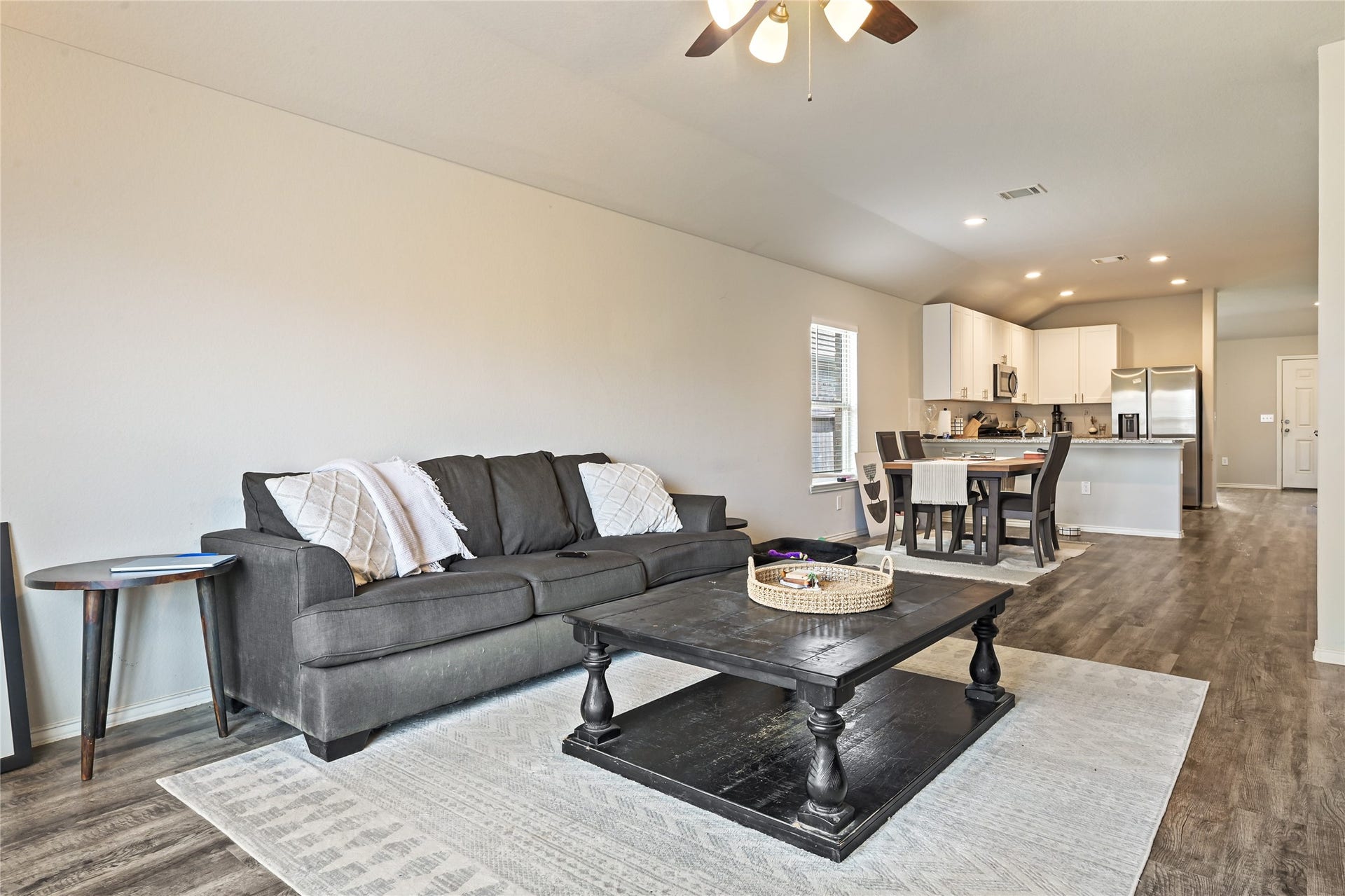 21018 Wenze Lane, New Caney, TX 77357 21018 Wenze Lane, New Caney, TX 77357