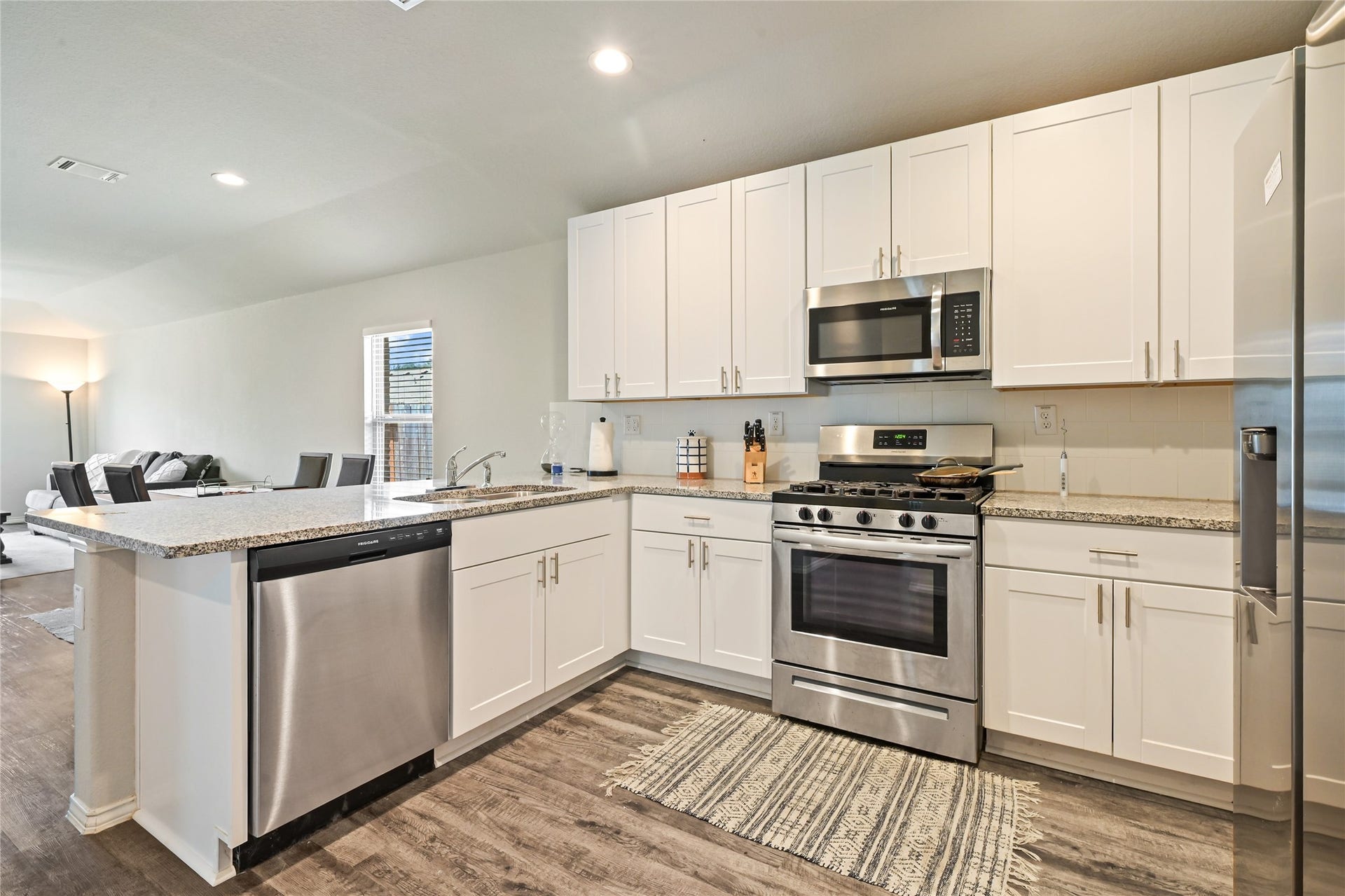 21018 Wenze Lane, New Caney, TX 77357 21018 Wenze Lane, New Caney, TX 77357