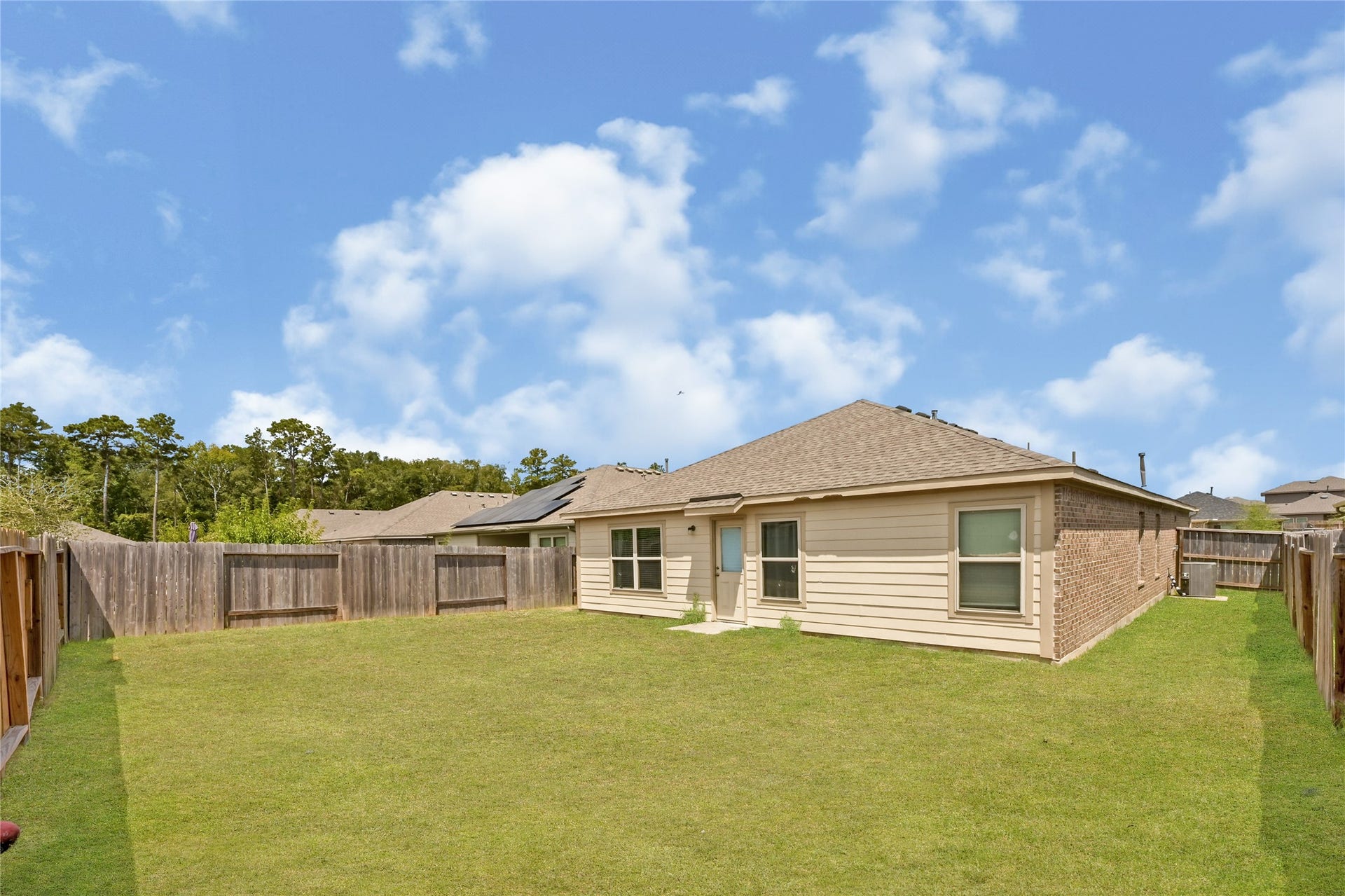 21018 Wenze Lane, New Caney, TX 77357 21018 Wenze Lane, New Caney, TX 77357