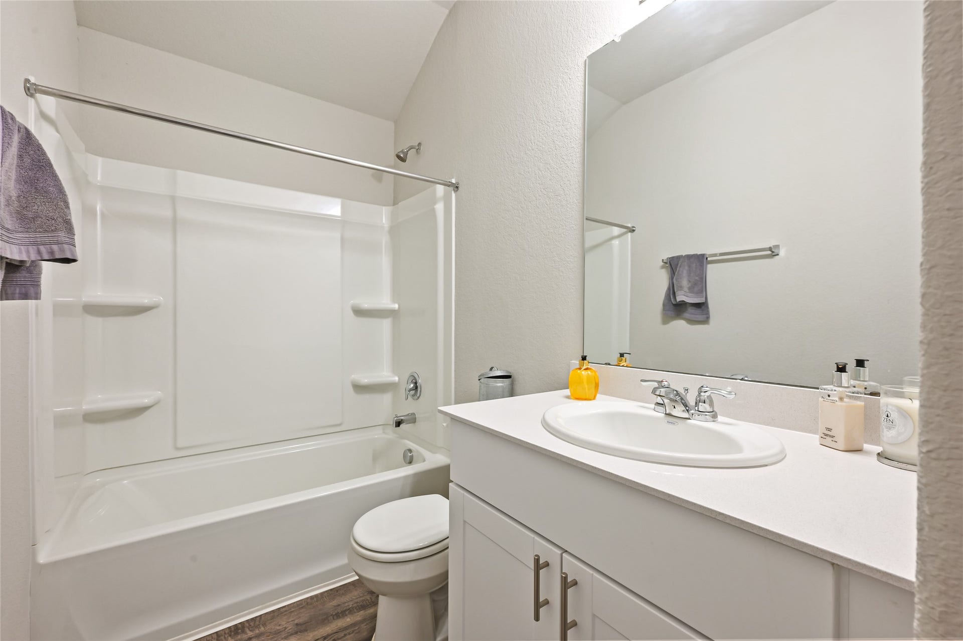21018 Wenze Lane, New Caney, TX 77357 21018 Wenze Lane, New Caney, TX 77357