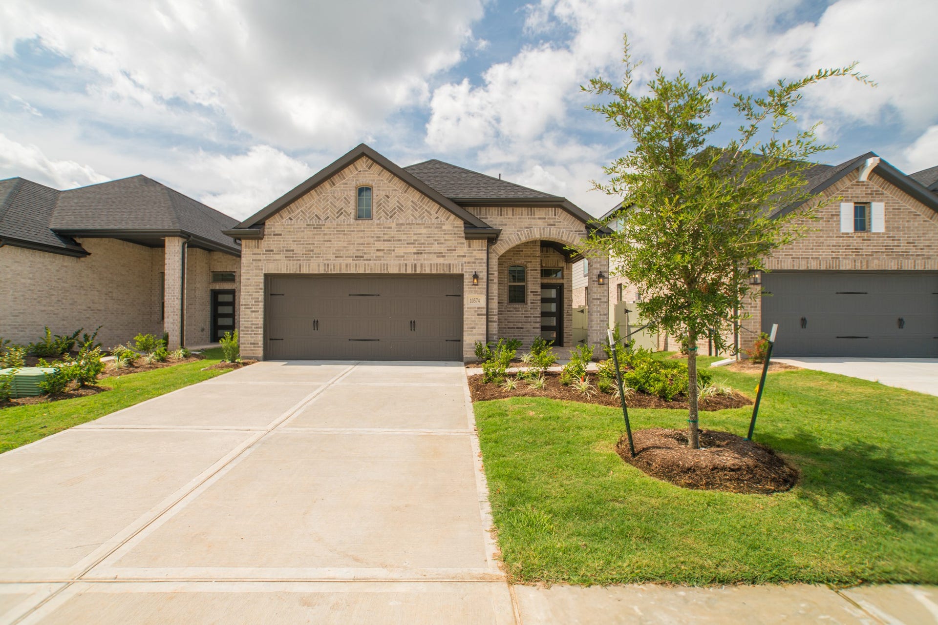 10574 Wild Chives, Conroe, TX 77385 10574 Wild Chives, Conroe, TX 77385