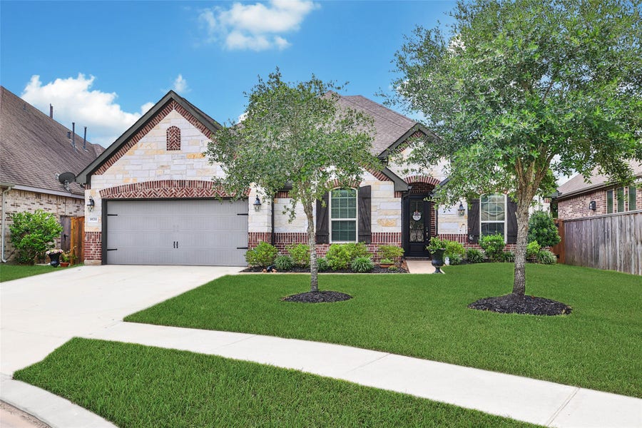 Property photo for 18711 Drexel Ridge Lane, Cypress, TX