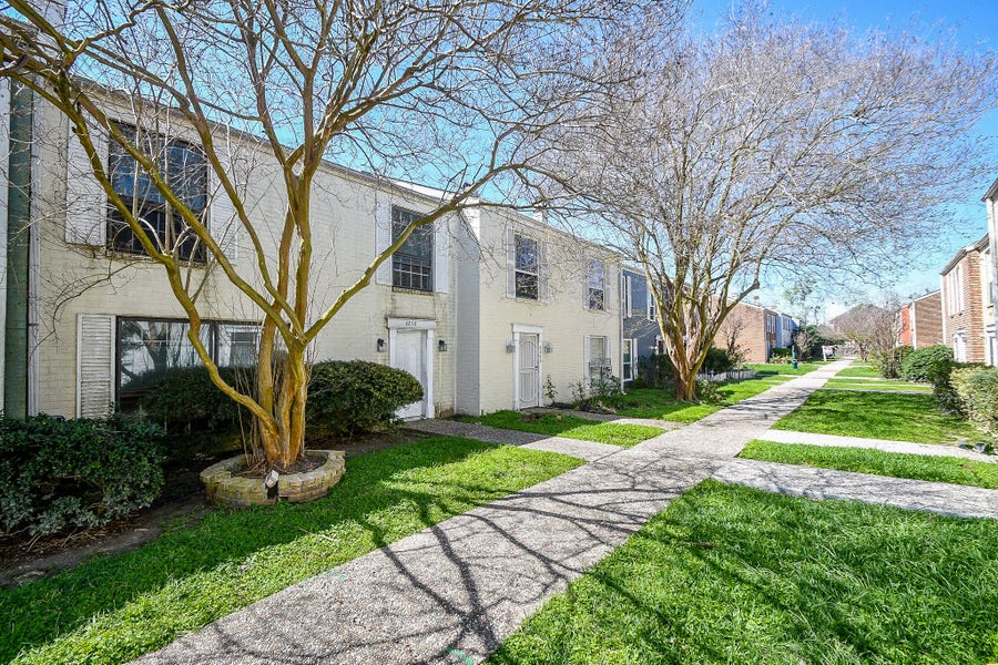 Property photo for 4258 Belle Park Drive, #4258, Houston, TX