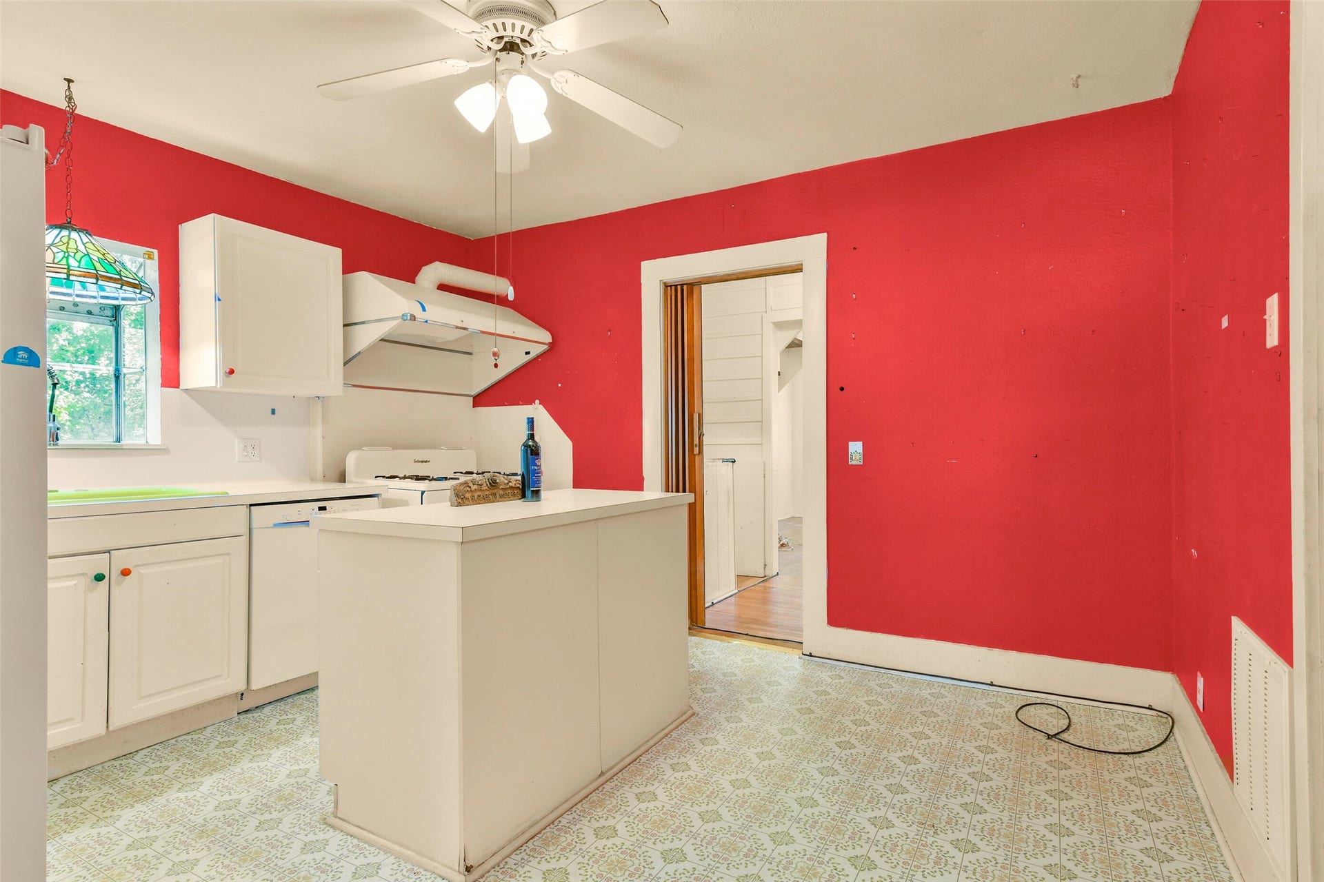 1321 Avenue K, Galveston, TX 77550 1321 Avenue K, Galveston, TX 77550