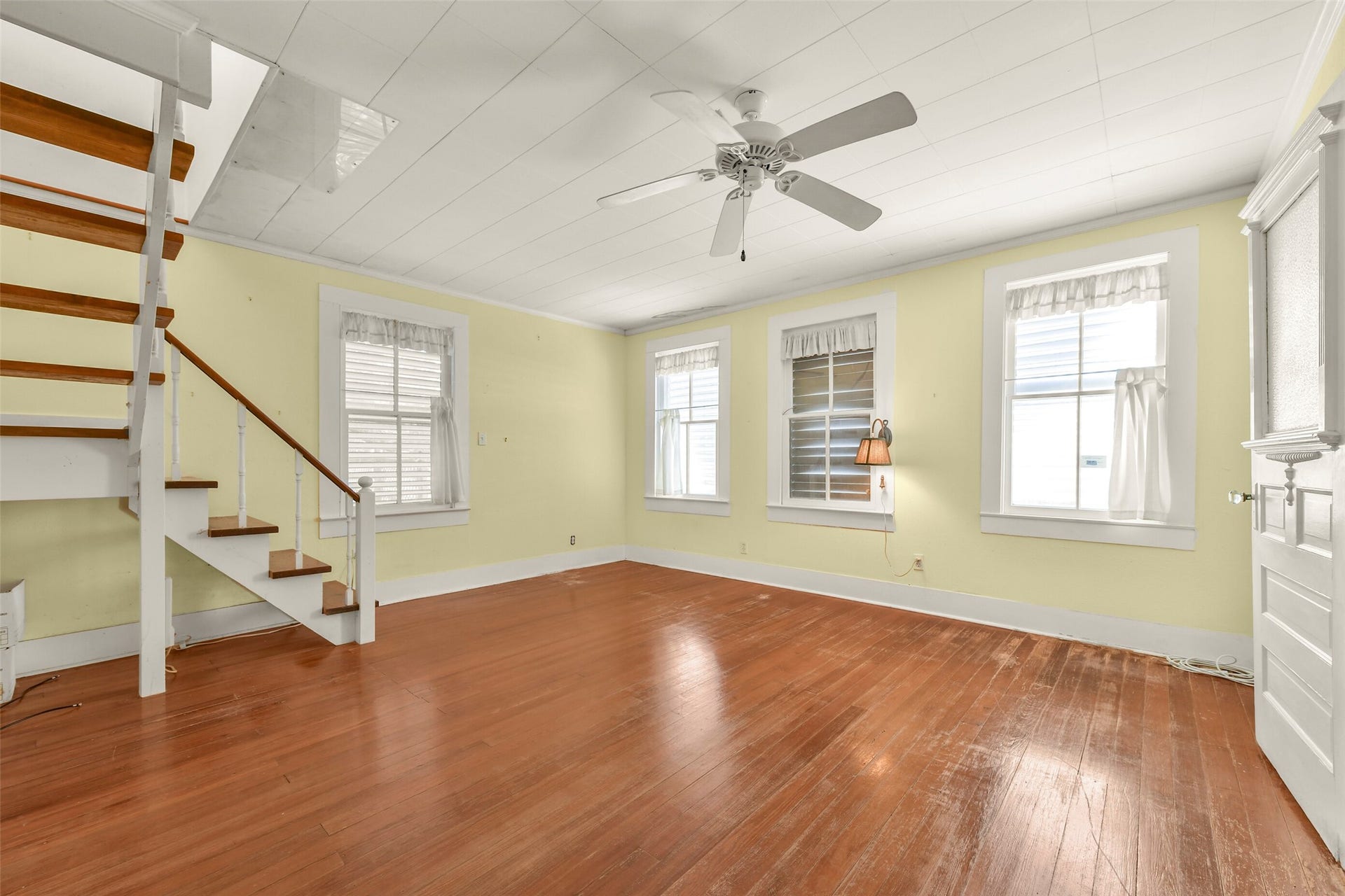 1321 Avenue K, Galveston, TX 77550 Bedroom showing stairs to loft