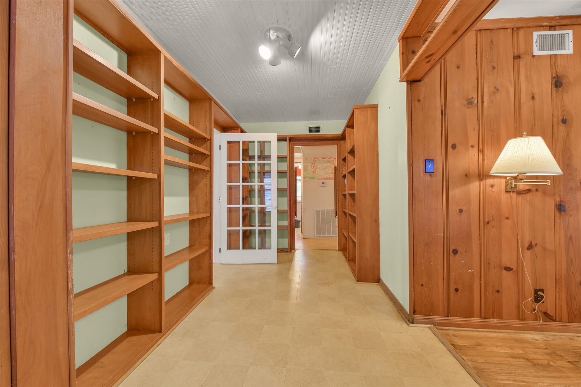 1321 Avenue K, Galveston, TX 77550 1321 Avenue K, Galveston, TX 77550