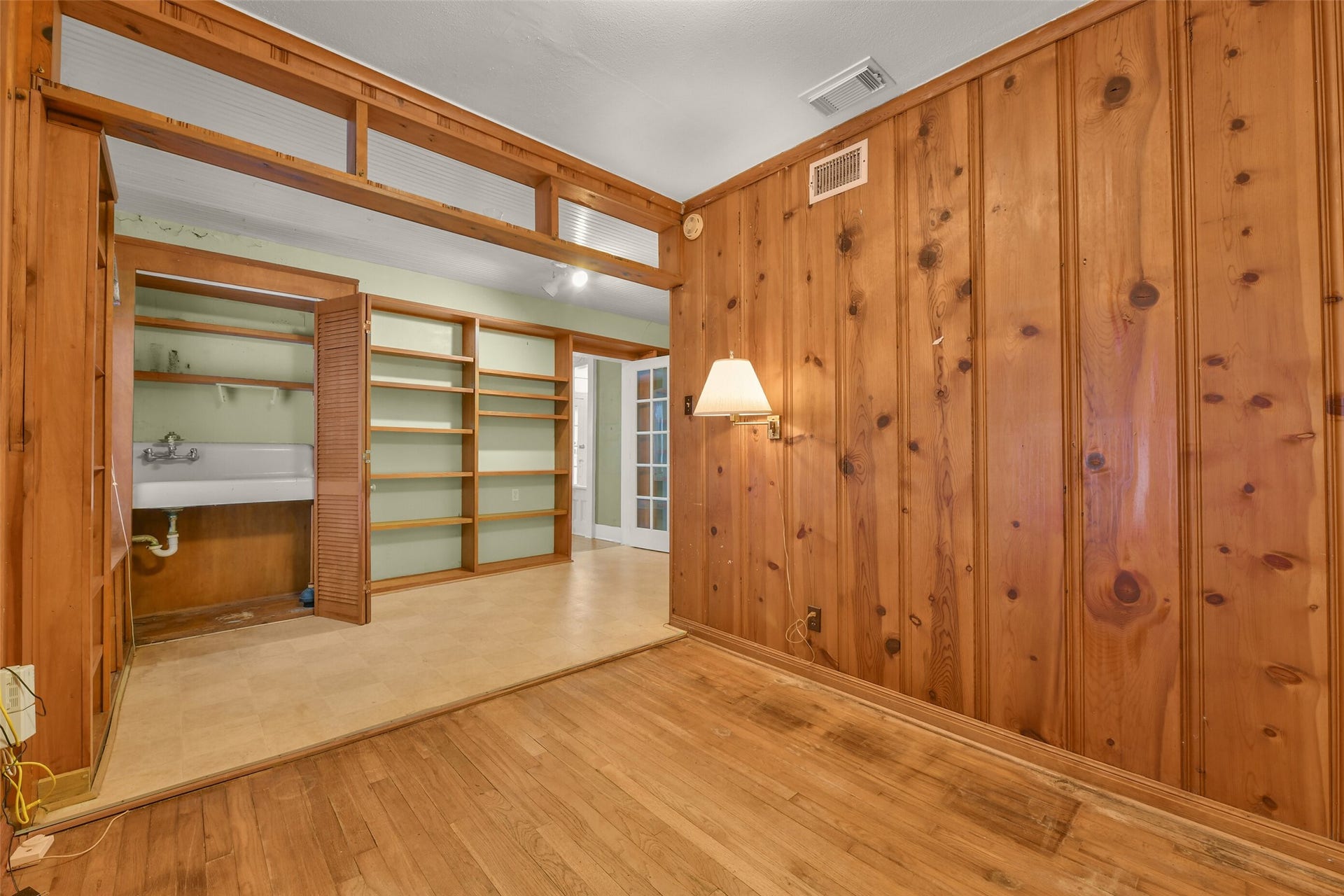 1321 Avenue K, Galveston, TX 77550 1321 Avenue K, Galveston, TX 77550