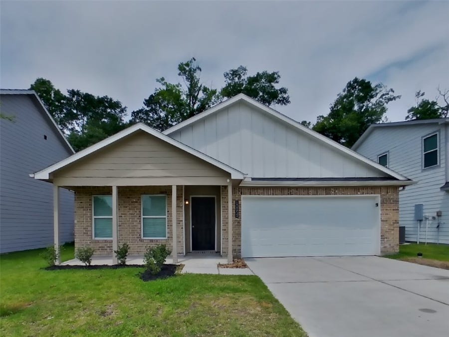 Property photo for 10050 Cerritos Drive, Conroe, TX