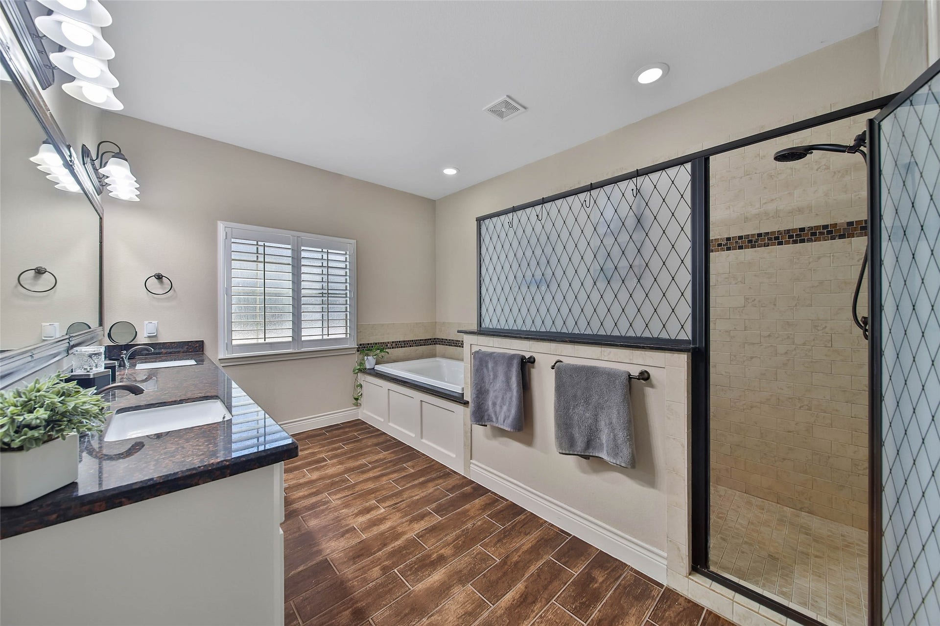 9107 Black Buck Lane, Conroe, TX 77303 9107 Black Buck Lane, Conroe, TX 77303