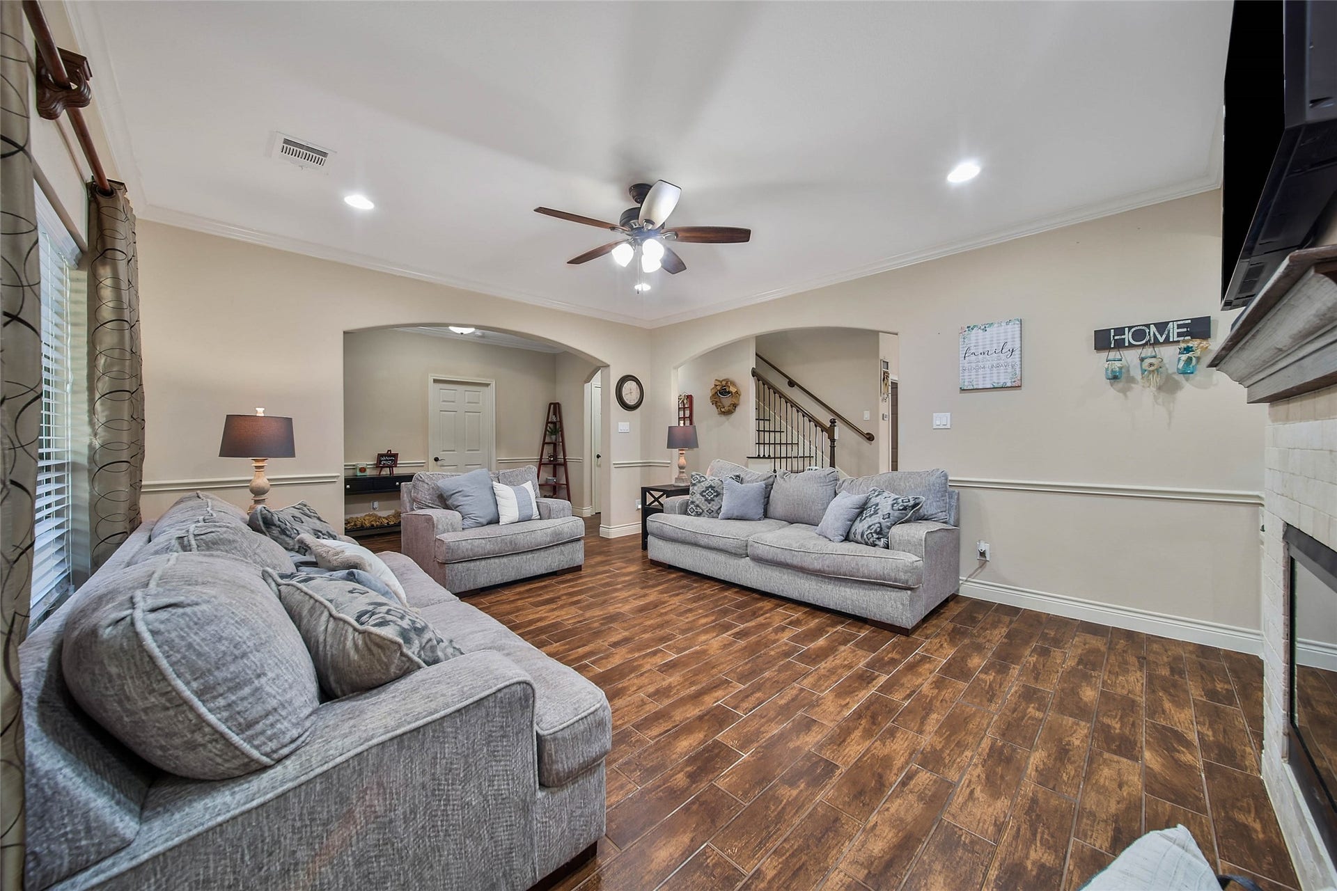 9107 Black Buck Lane, Conroe, TX 77303 9107 Black Buck Lane, Conroe, TX 77303