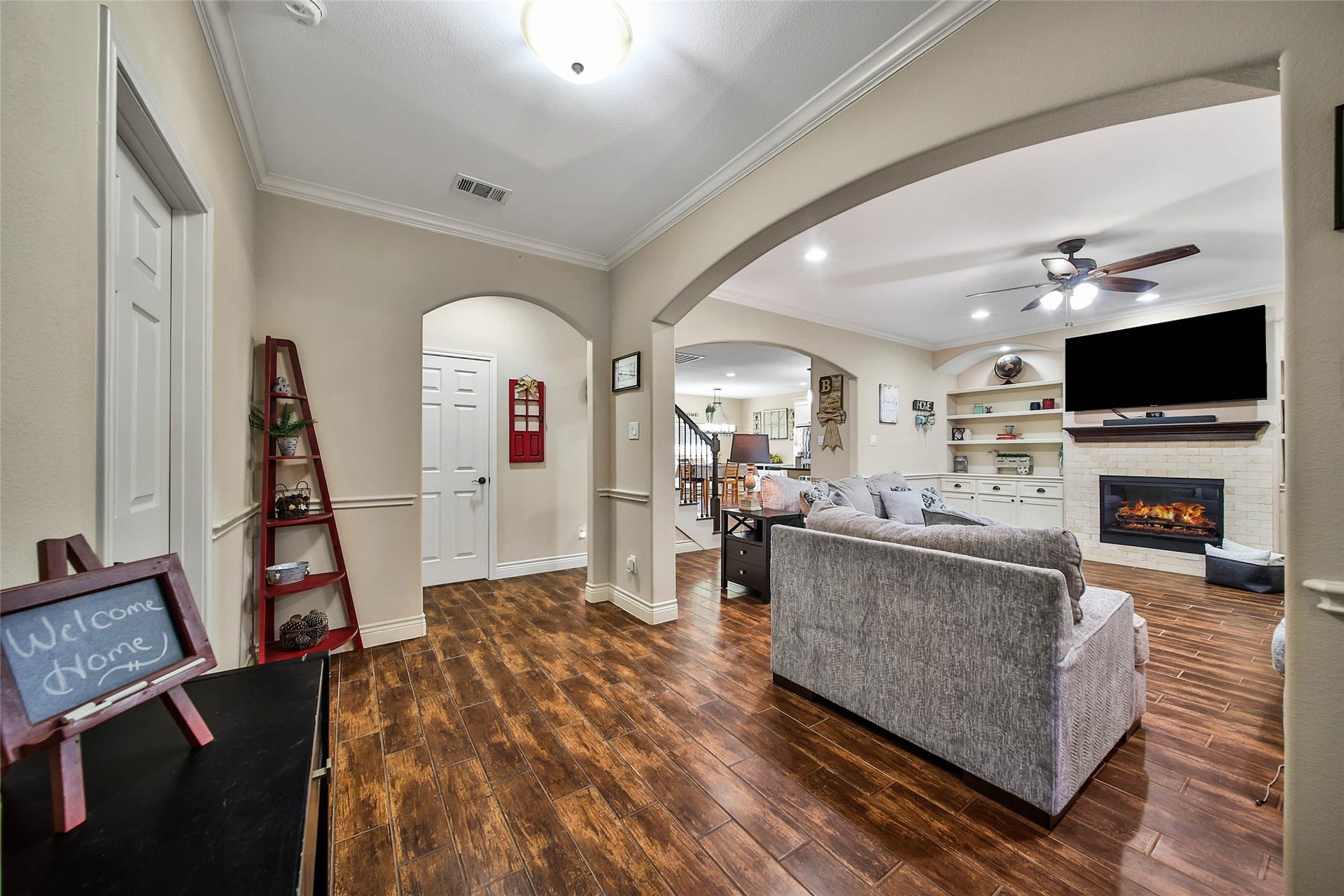 9107 Black Buck Lane, Conroe, TX 77303 9107 Black Buck Lane, Conroe, TX 77303