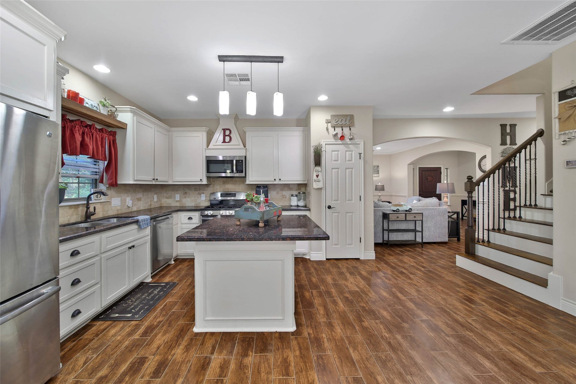 9107 Black Buck Lane, Conroe, TX 77303 9107 Black Buck Lane, Conroe, TX 77303