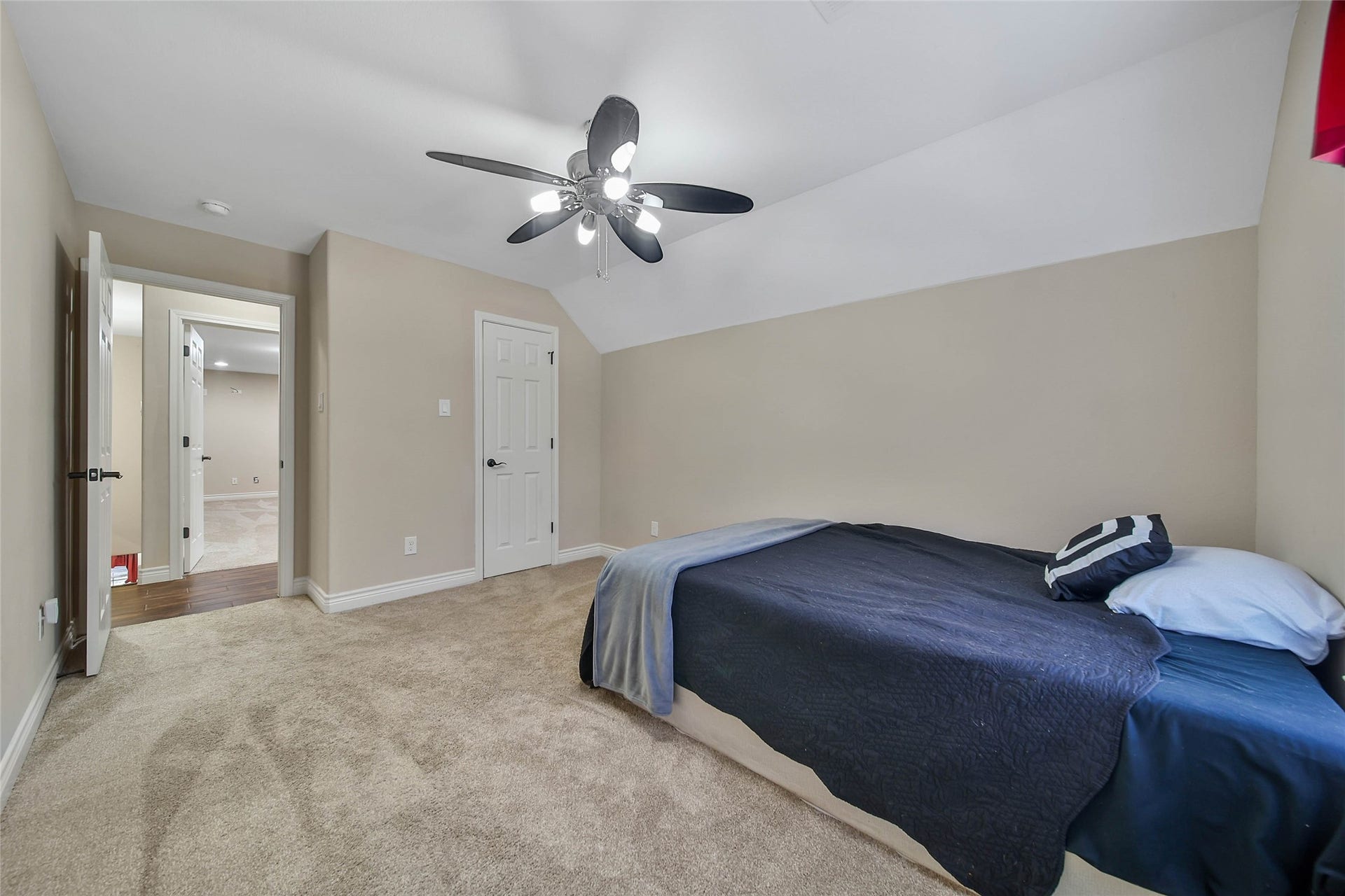 9107 Black Buck Lane, Conroe, TX 77303 9107 Black Buck Lane, Conroe, TX 77303