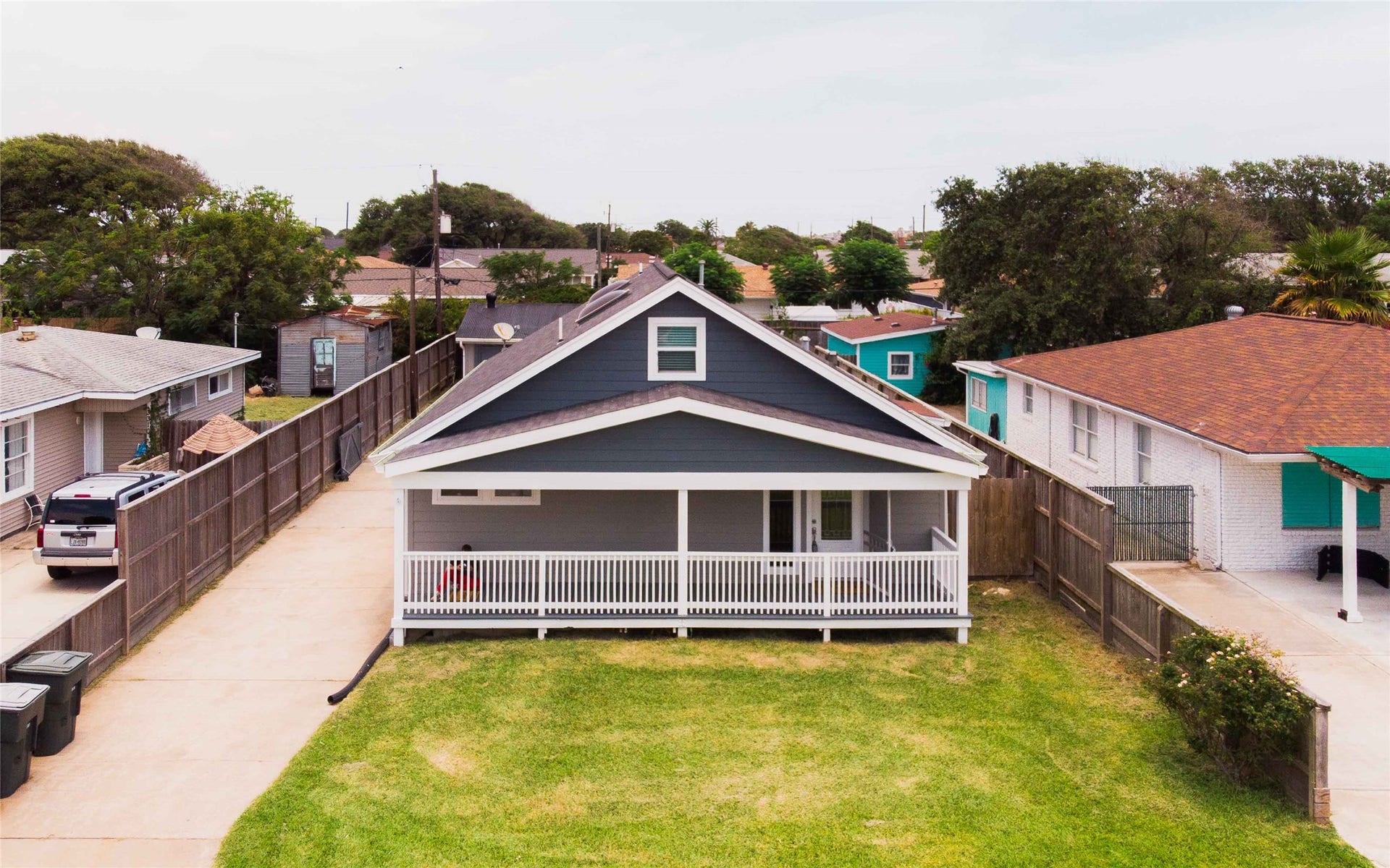 3314 Kleinmann Avenue, Galveston, TX 77551 3314 Kleinmann Avenue, Galveston, TX 77551