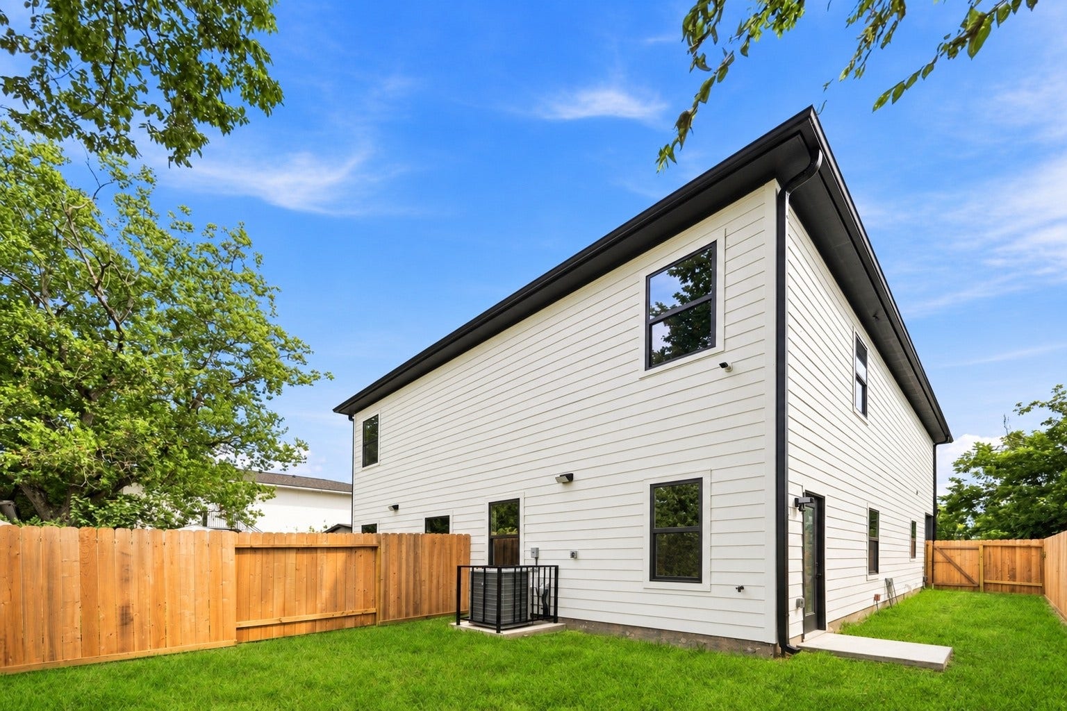 4117 Kewanee Street, #B, Houston, TX 77051 4117 Kewanee Street, #B, Houston, TX 77051