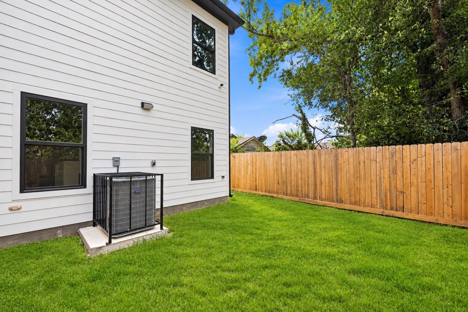 4117 Kewanee Street, #B, Houston, TX 77051 4117 Kewanee Street, #B, Houston, TX 77051